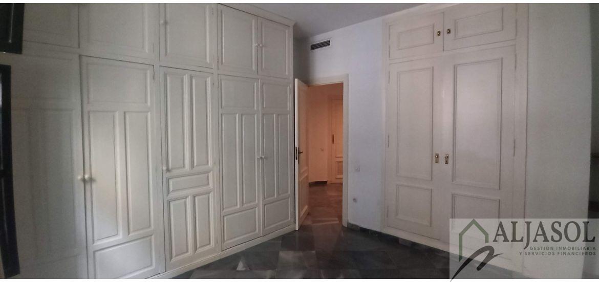 For sale of flat in Sevilla