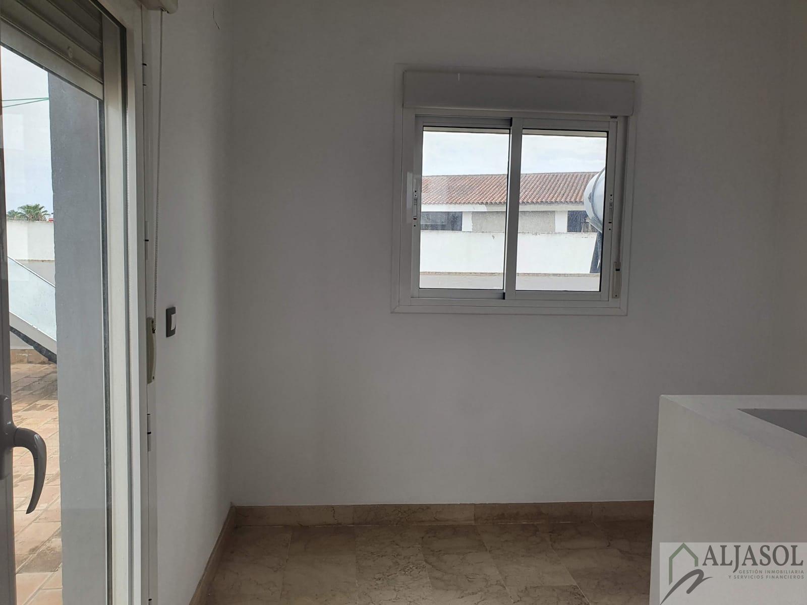 Venta de casa en Bollullos de la Mitación