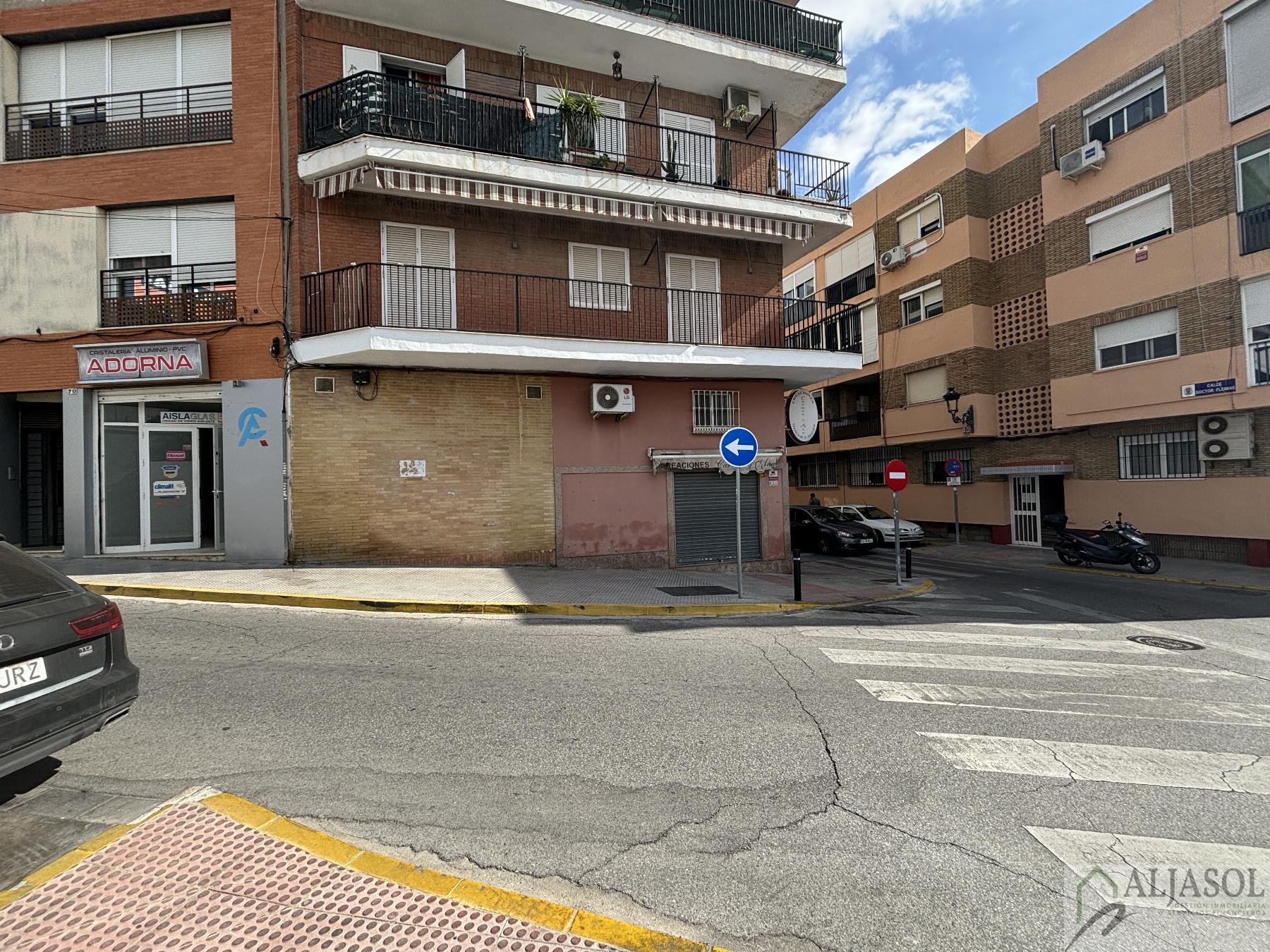 For rent of commercial in Castilleja de la Cuesta