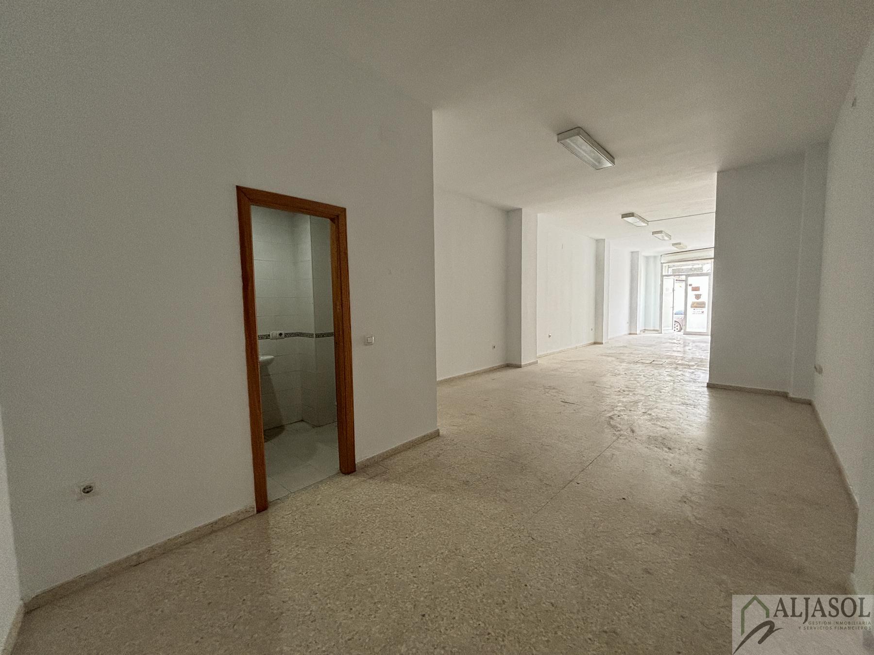 For rent of commercial in Castilleja de la Cuesta
