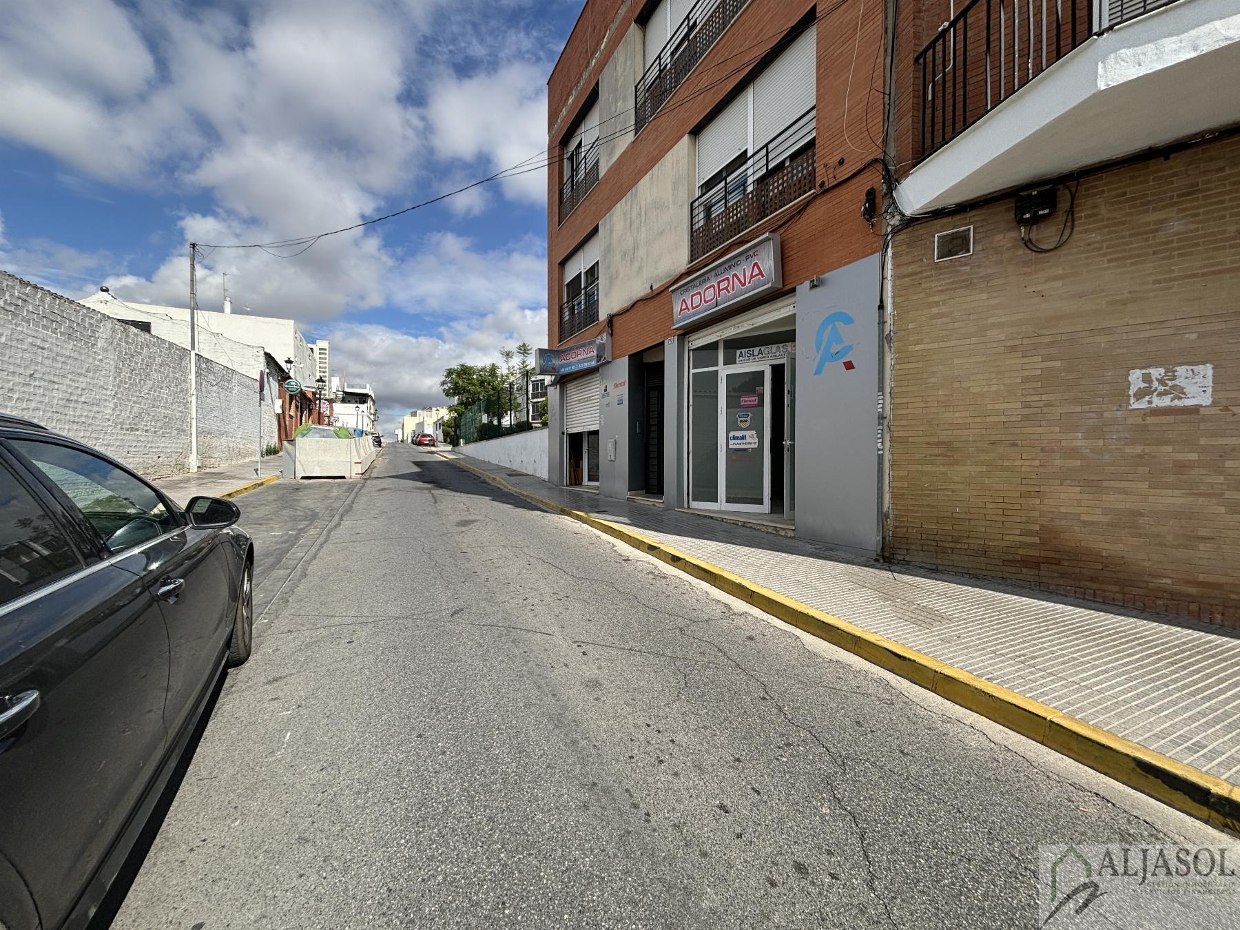 For rent of commercial in Castilleja de la Cuesta