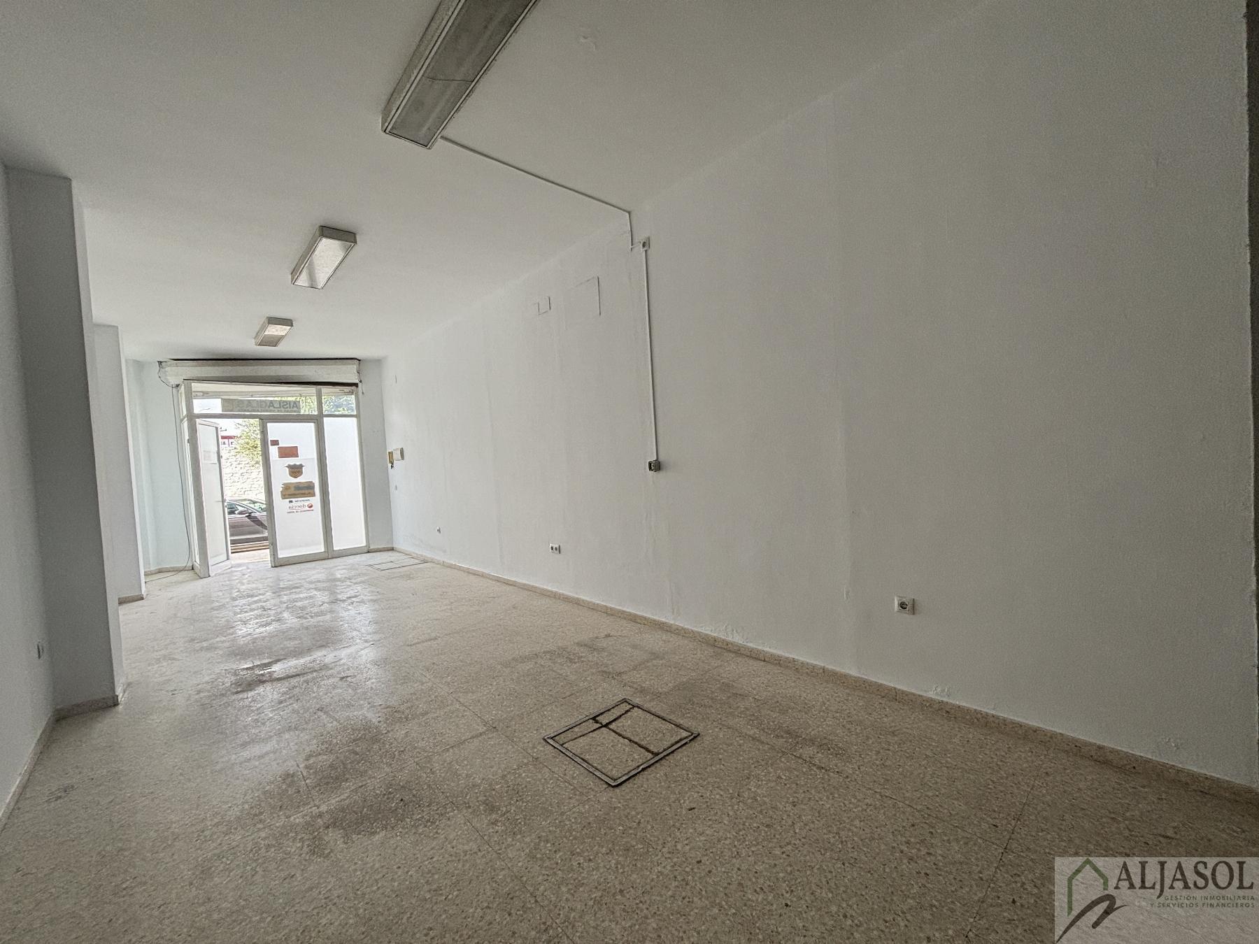 For rent of commercial in Castilleja de la Cuesta
