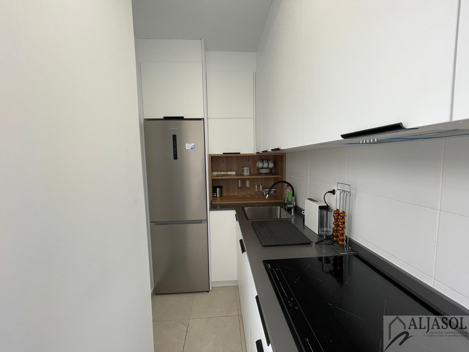 For sale of flat in Gines