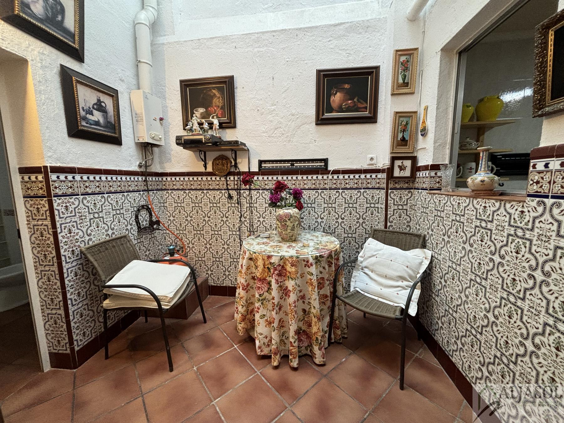 For sale of house in Castilleja de la Cuesta