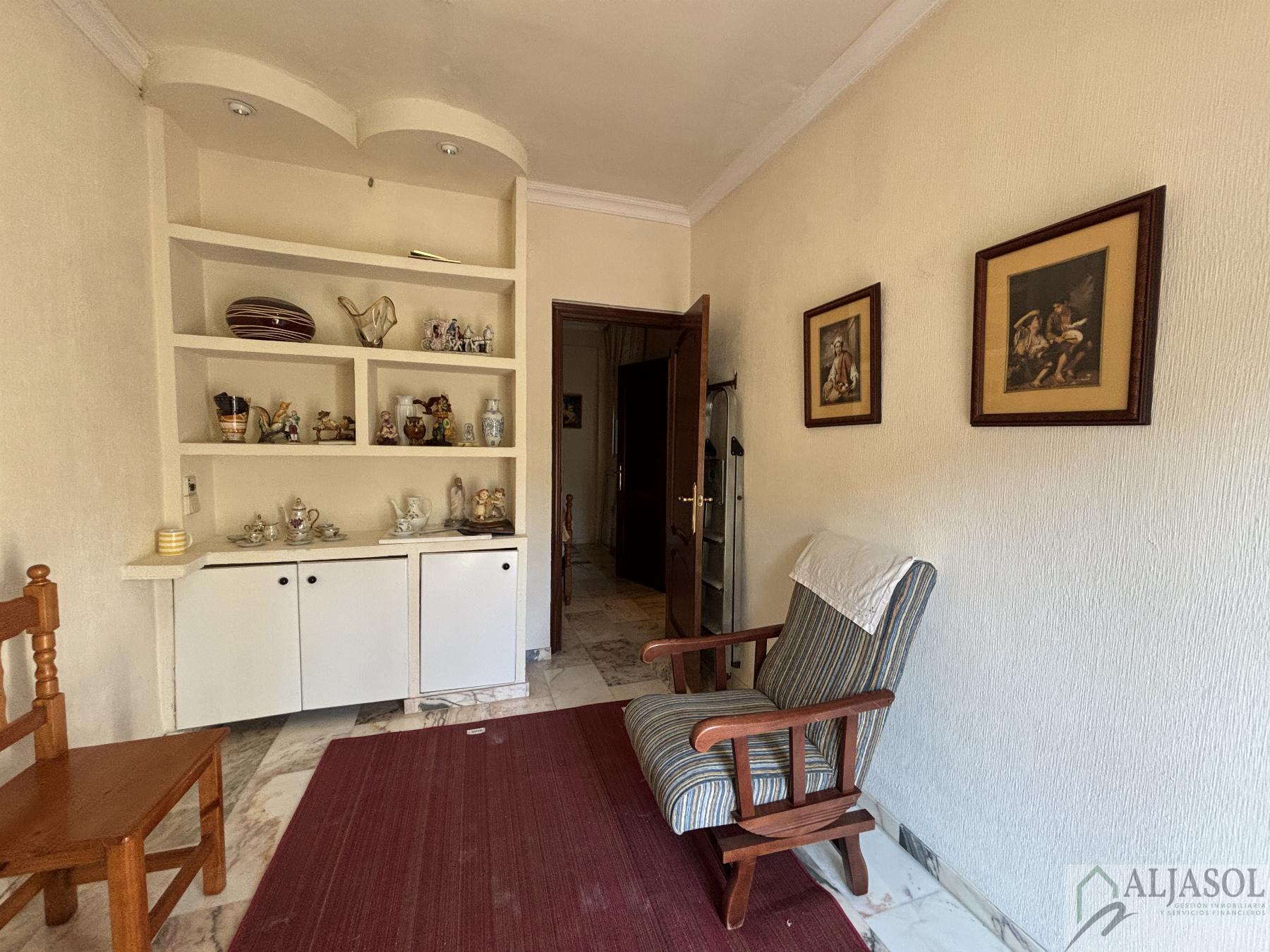 For sale of house in Castilleja de la Cuesta