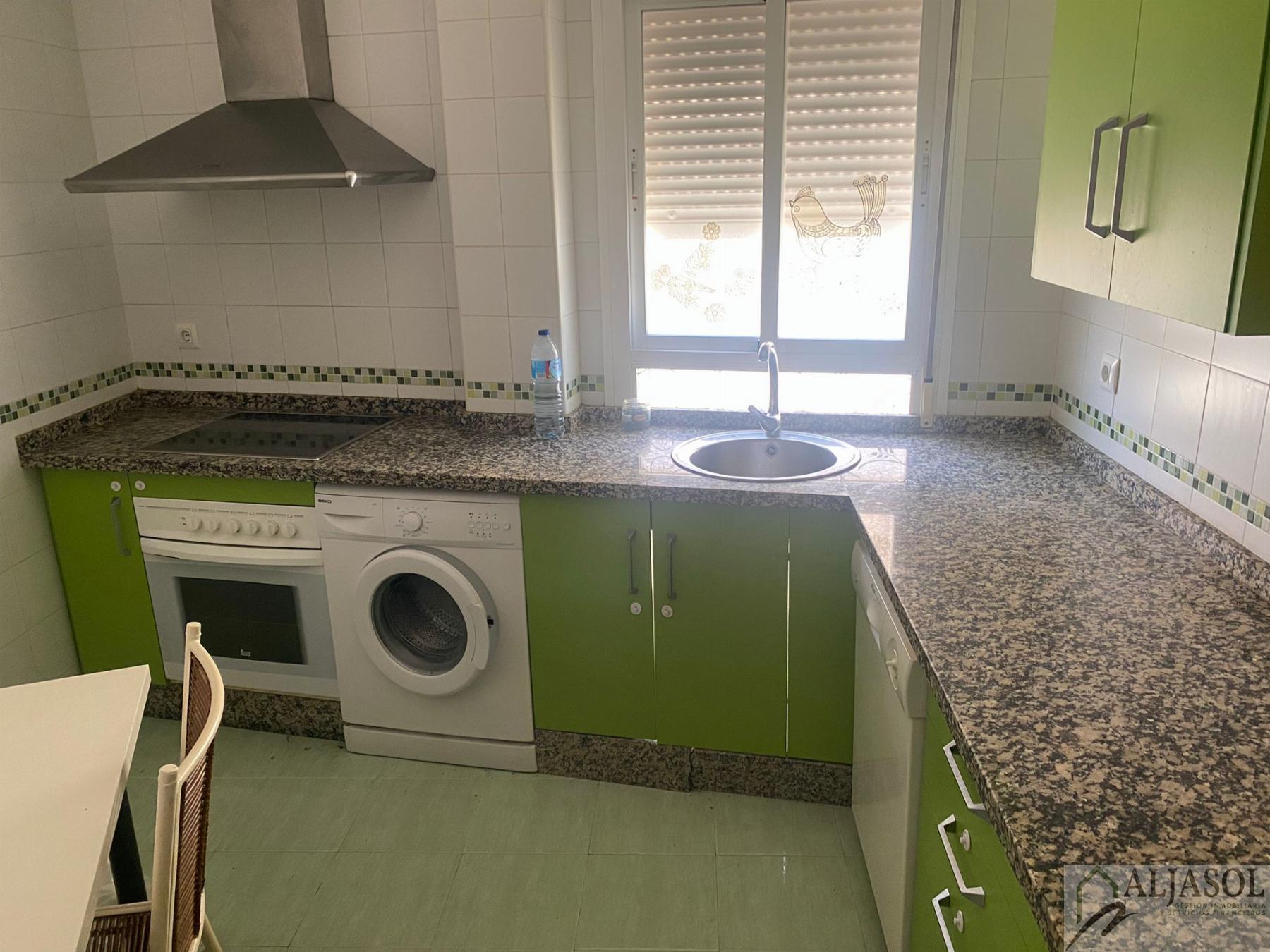 For sale of duplex in Guillena