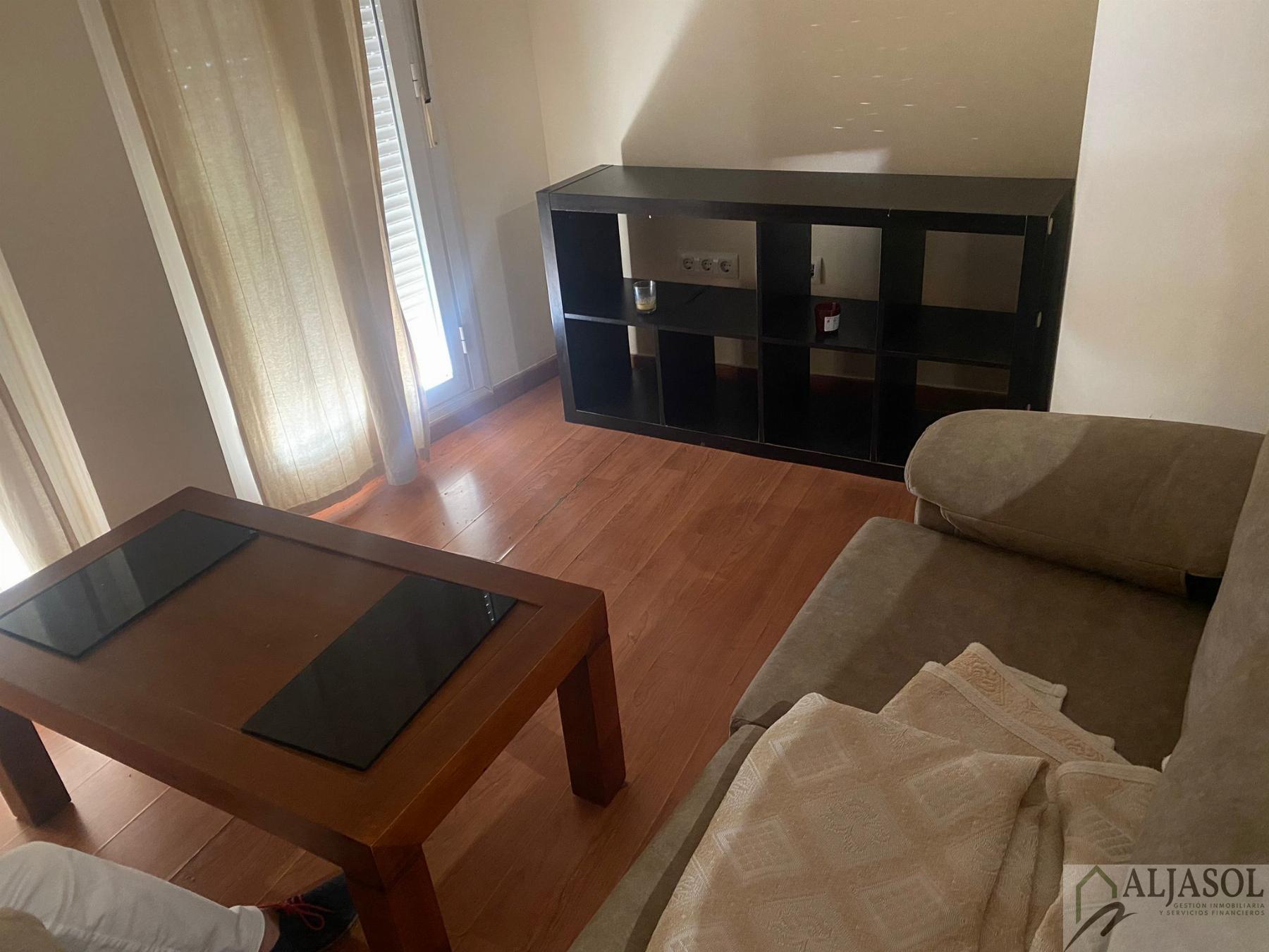For sale of duplex in Guillena