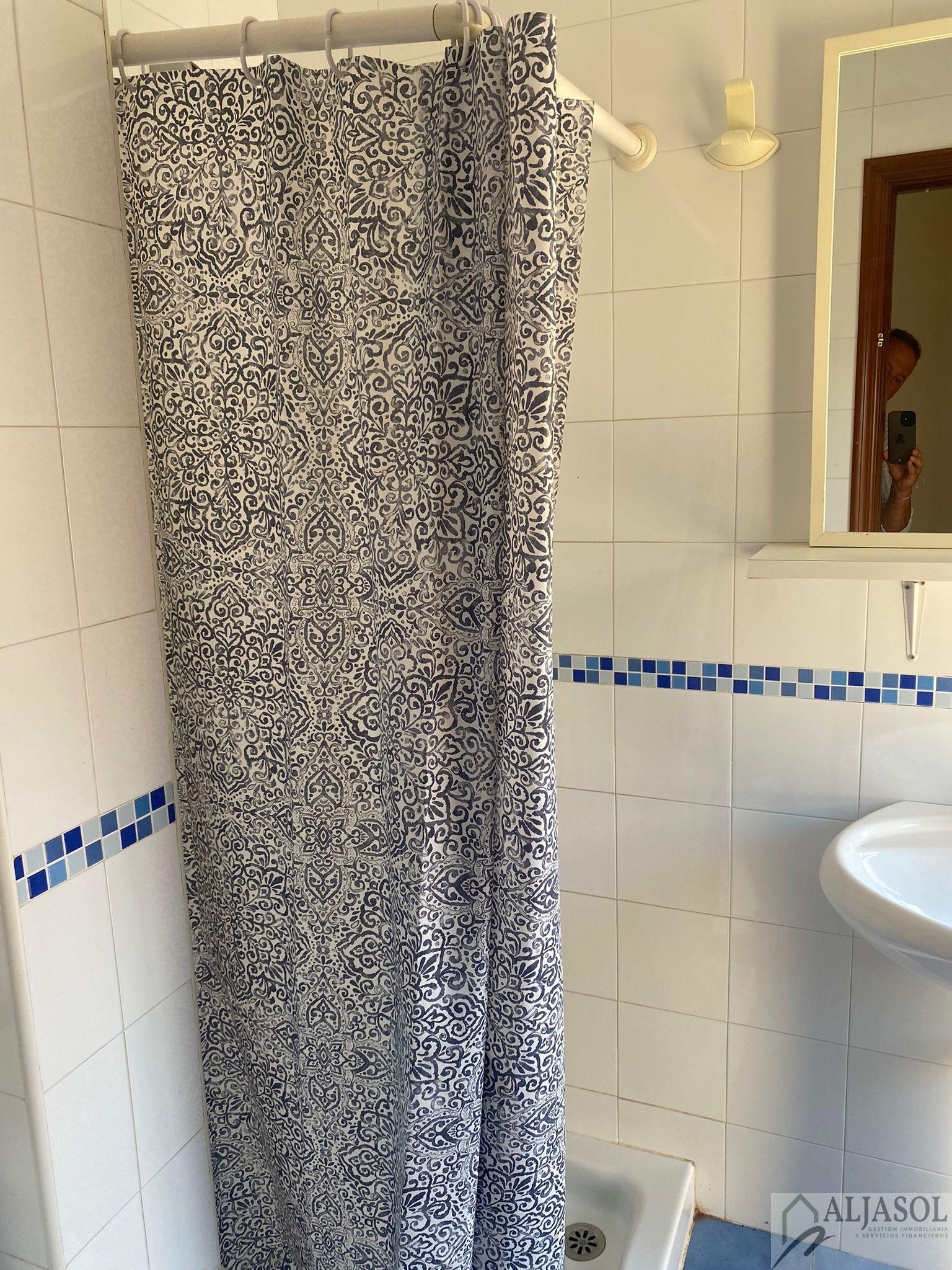 For sale of duplex in Guillena