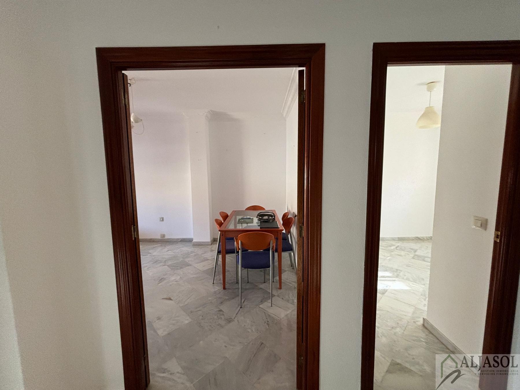 Venta de piso en Bollullos de la Mitación