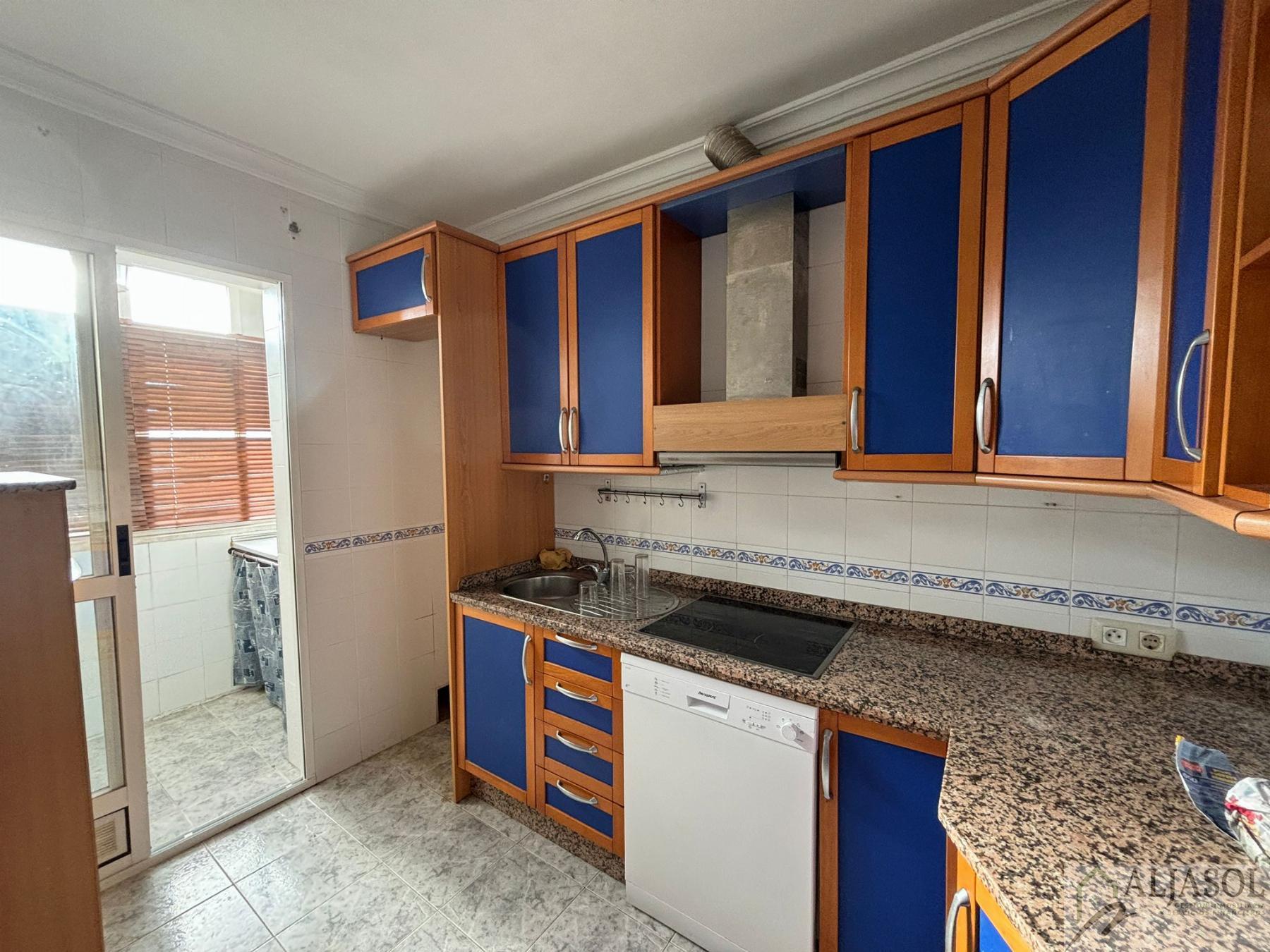 Venta de piso en Bollullos de la Mitación