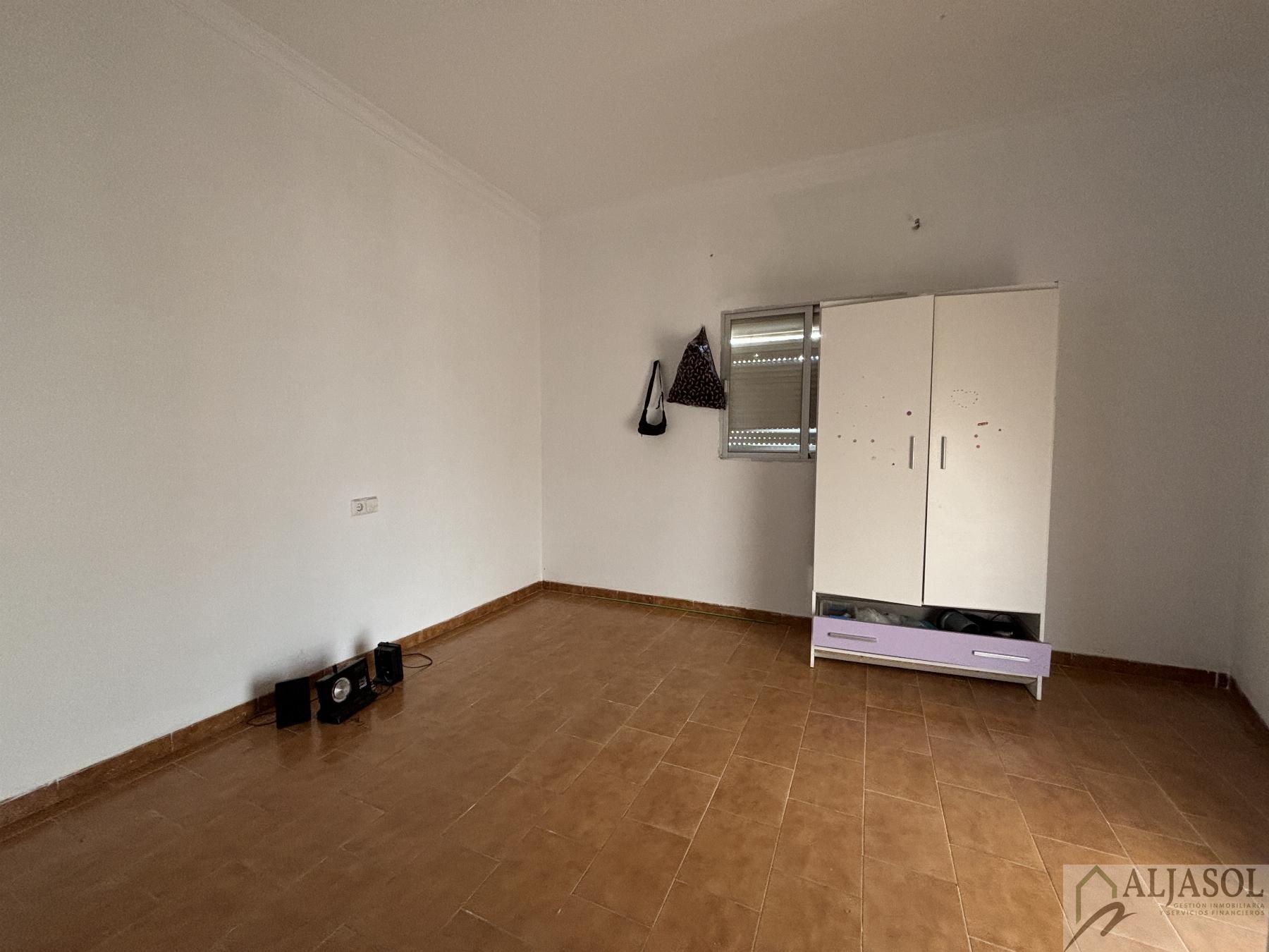 For sale of house in Bollullos de la Mitación