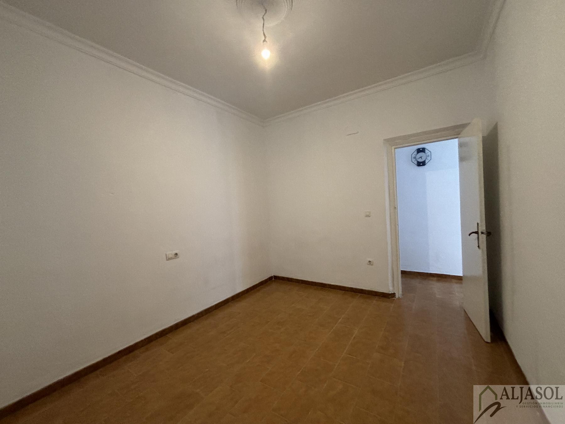 For sale of house in Bollullos de la Mitación