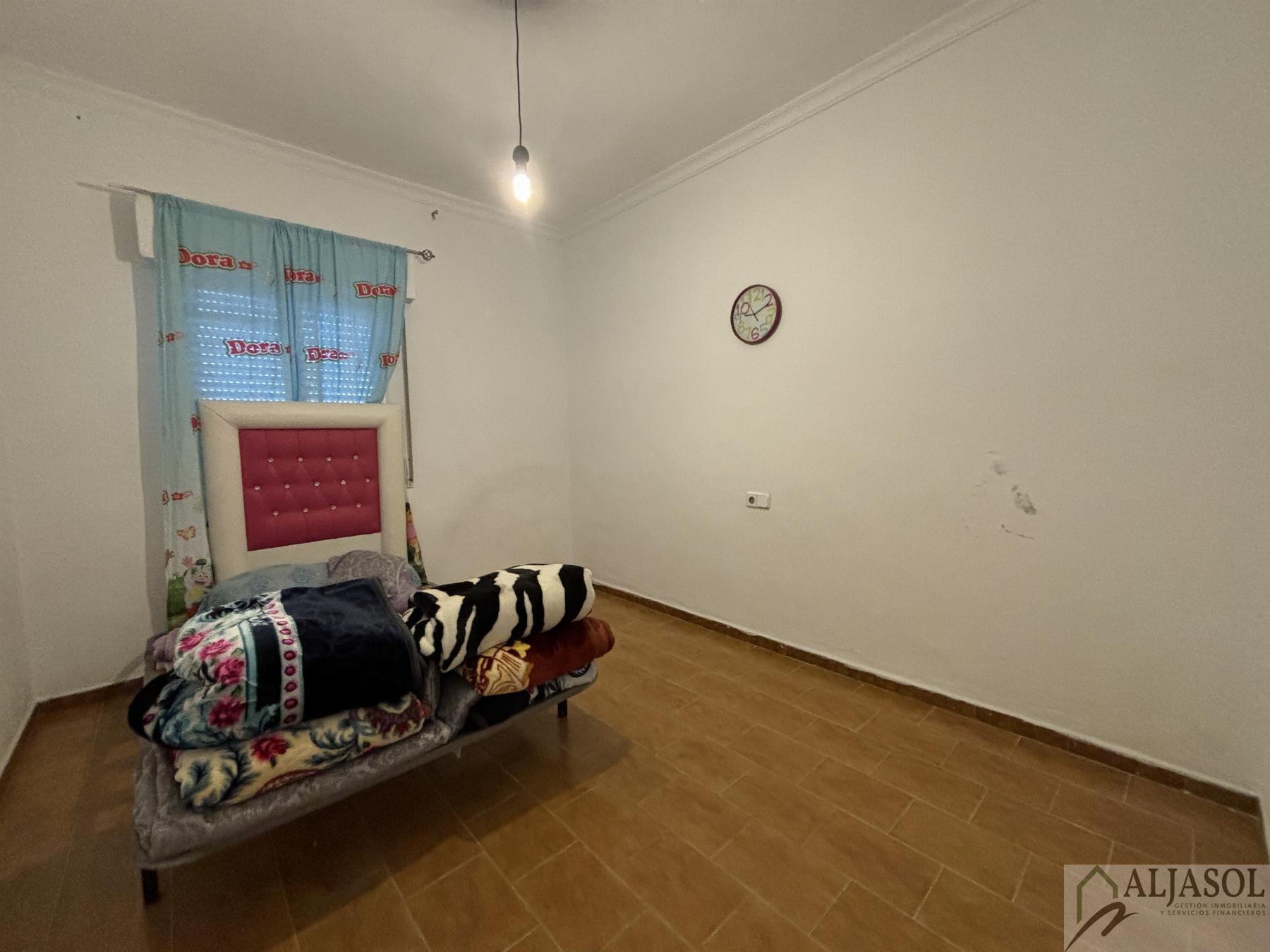 For sale of house in Bollullos de la Mitación