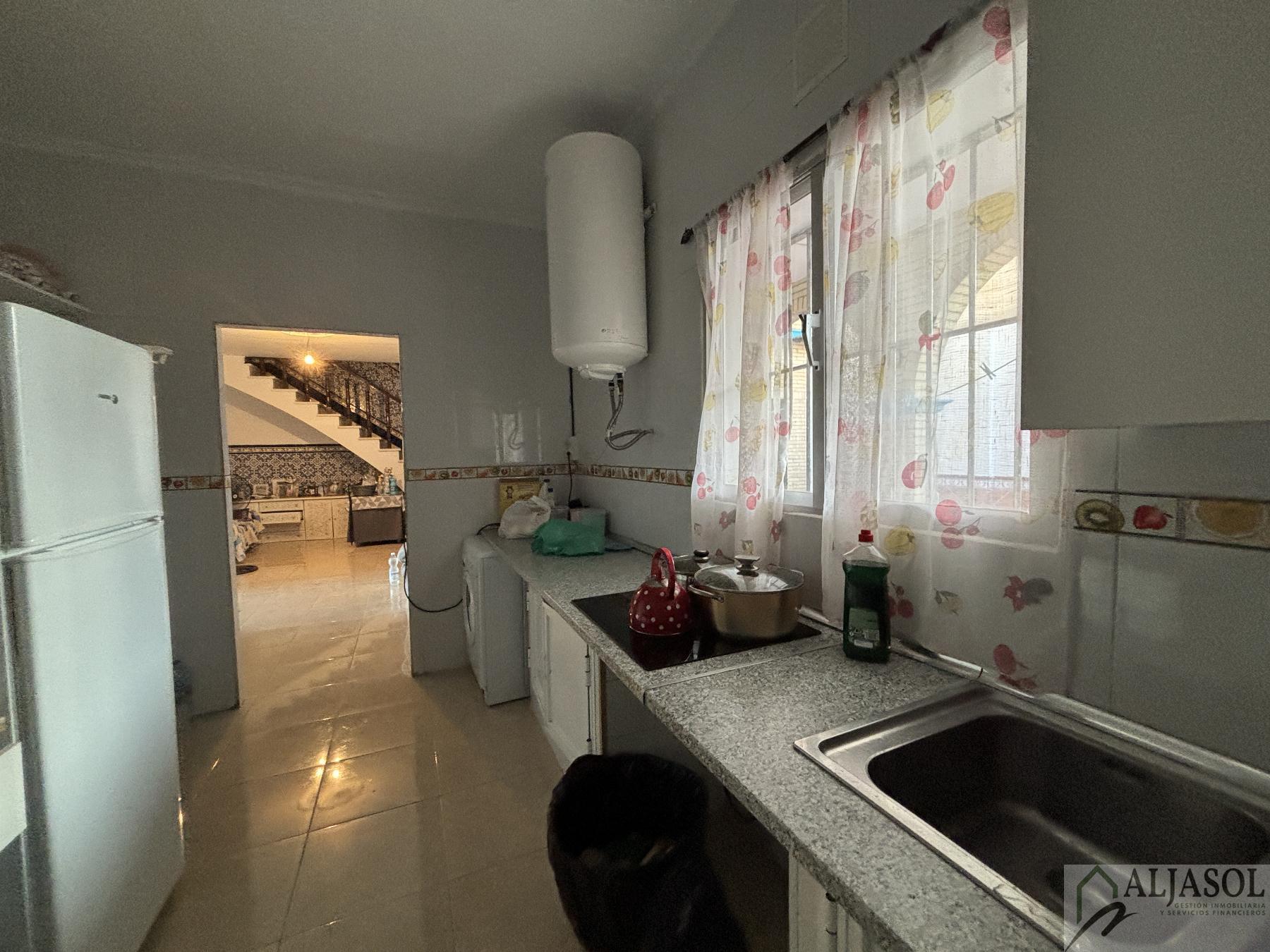 For sale of house in Bollullos de la Mitación