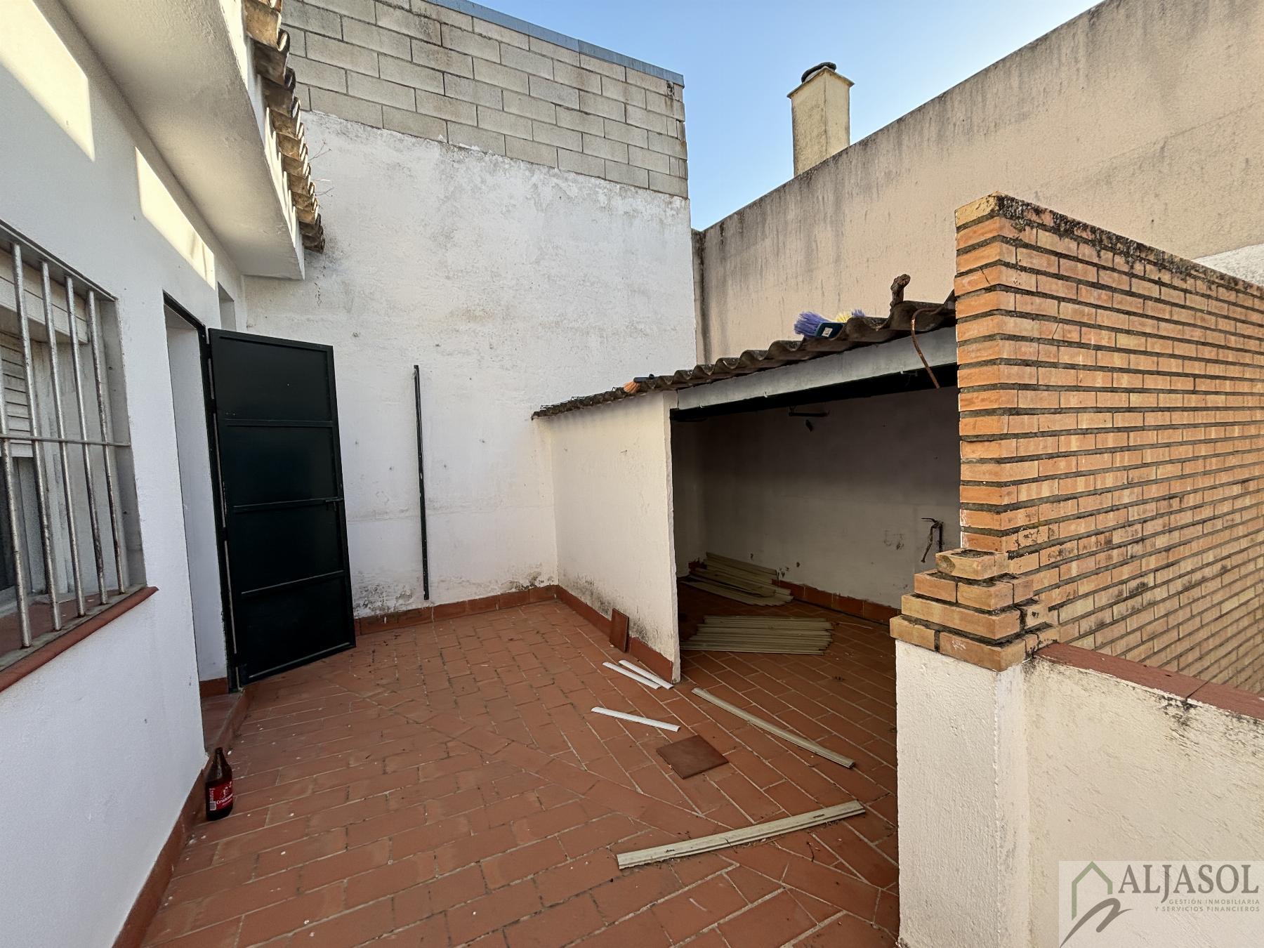 For sale of house in Bollullos de la Mitación