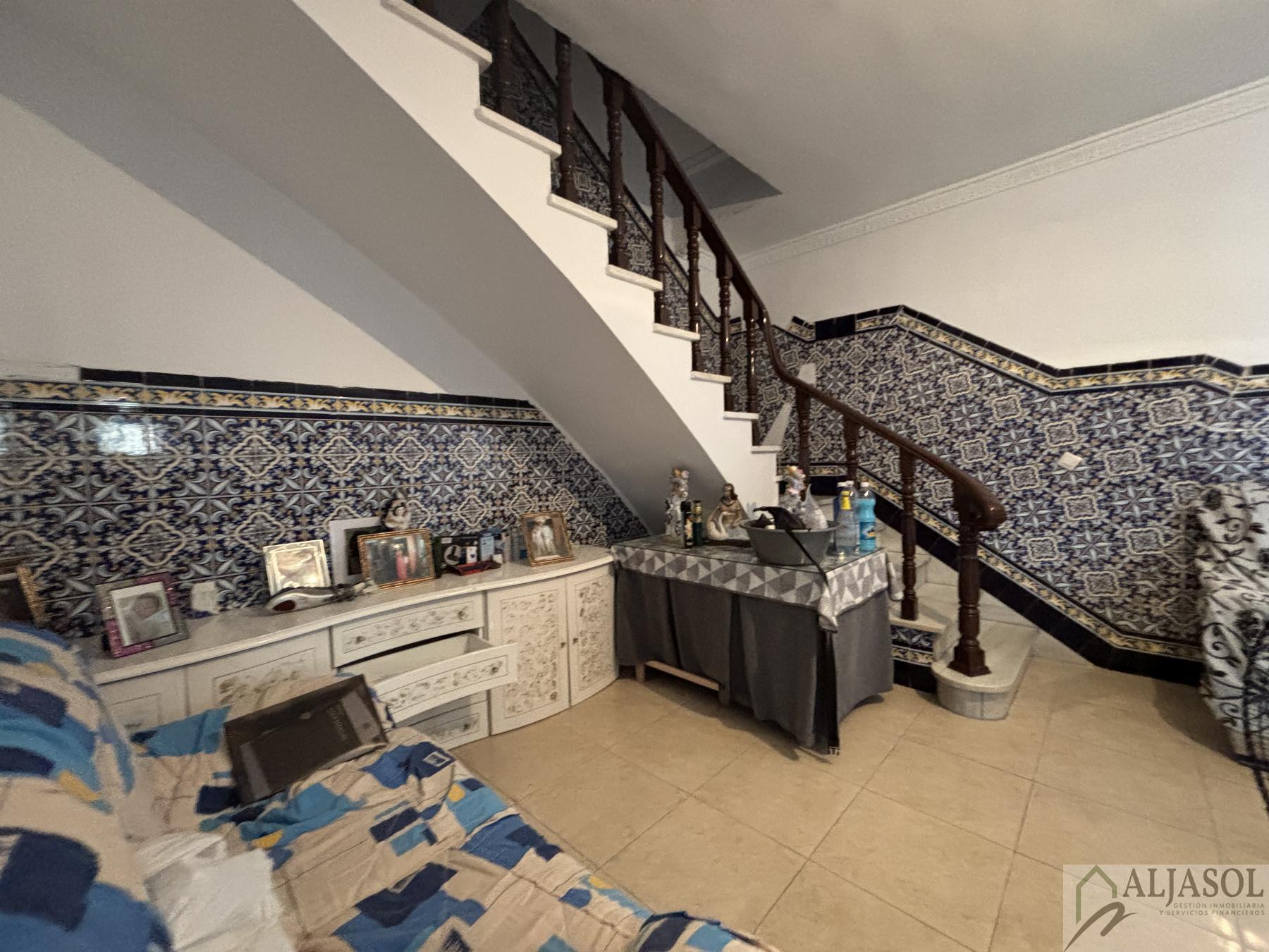 For sale of house in Bollullos de la Mitación