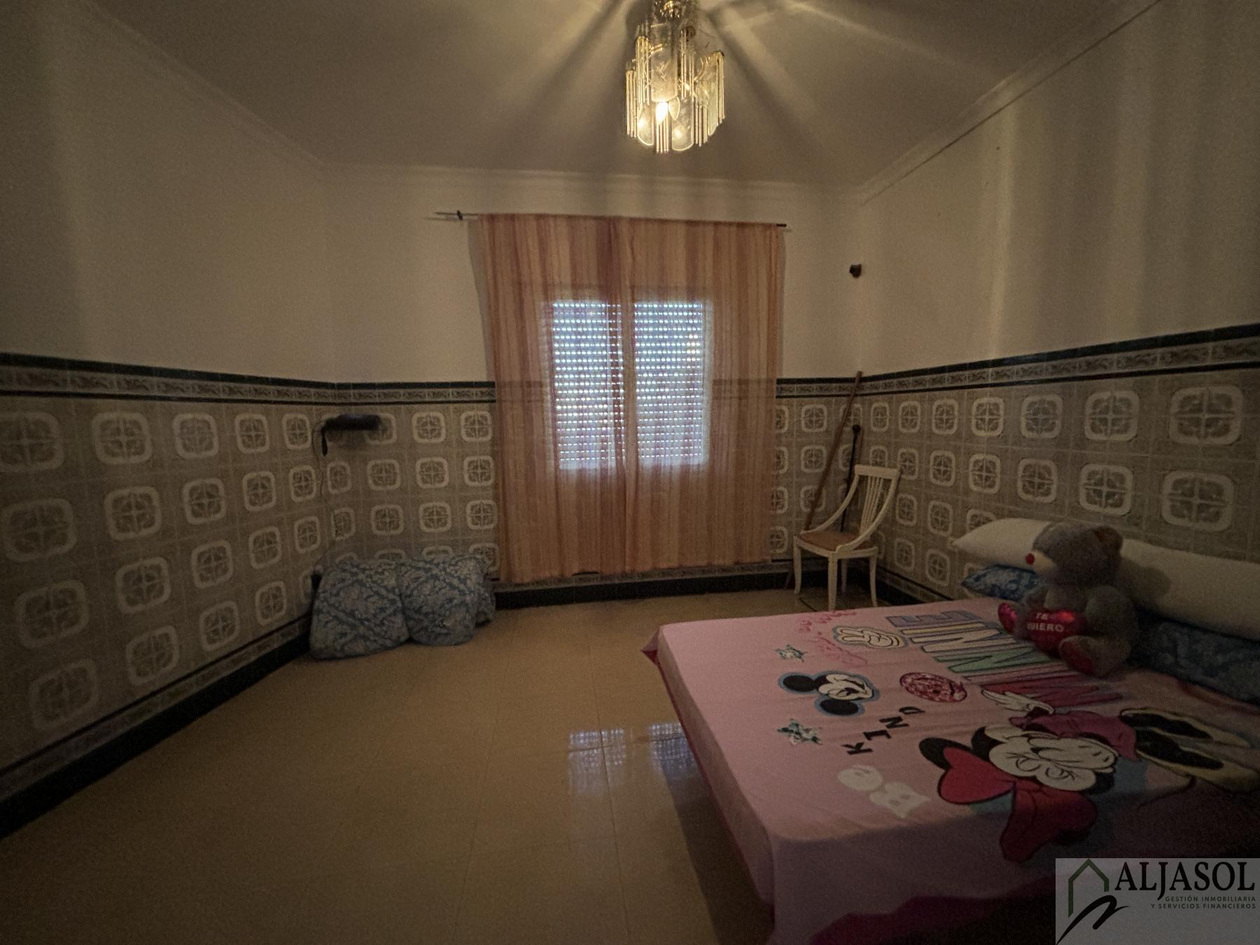 For sale of house in Bollullos de la Mitación