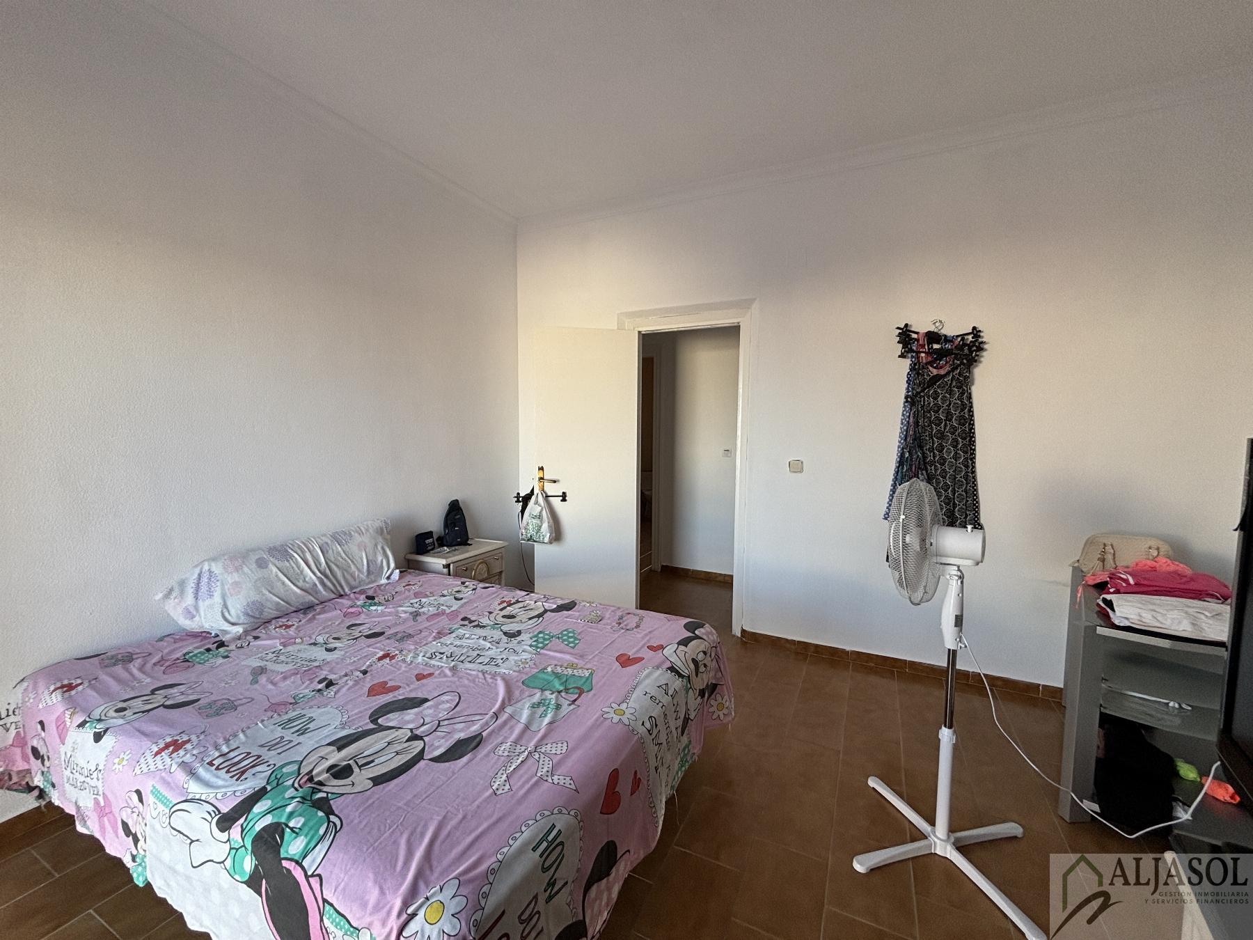 For sale of house in Bollullos de la Mitación