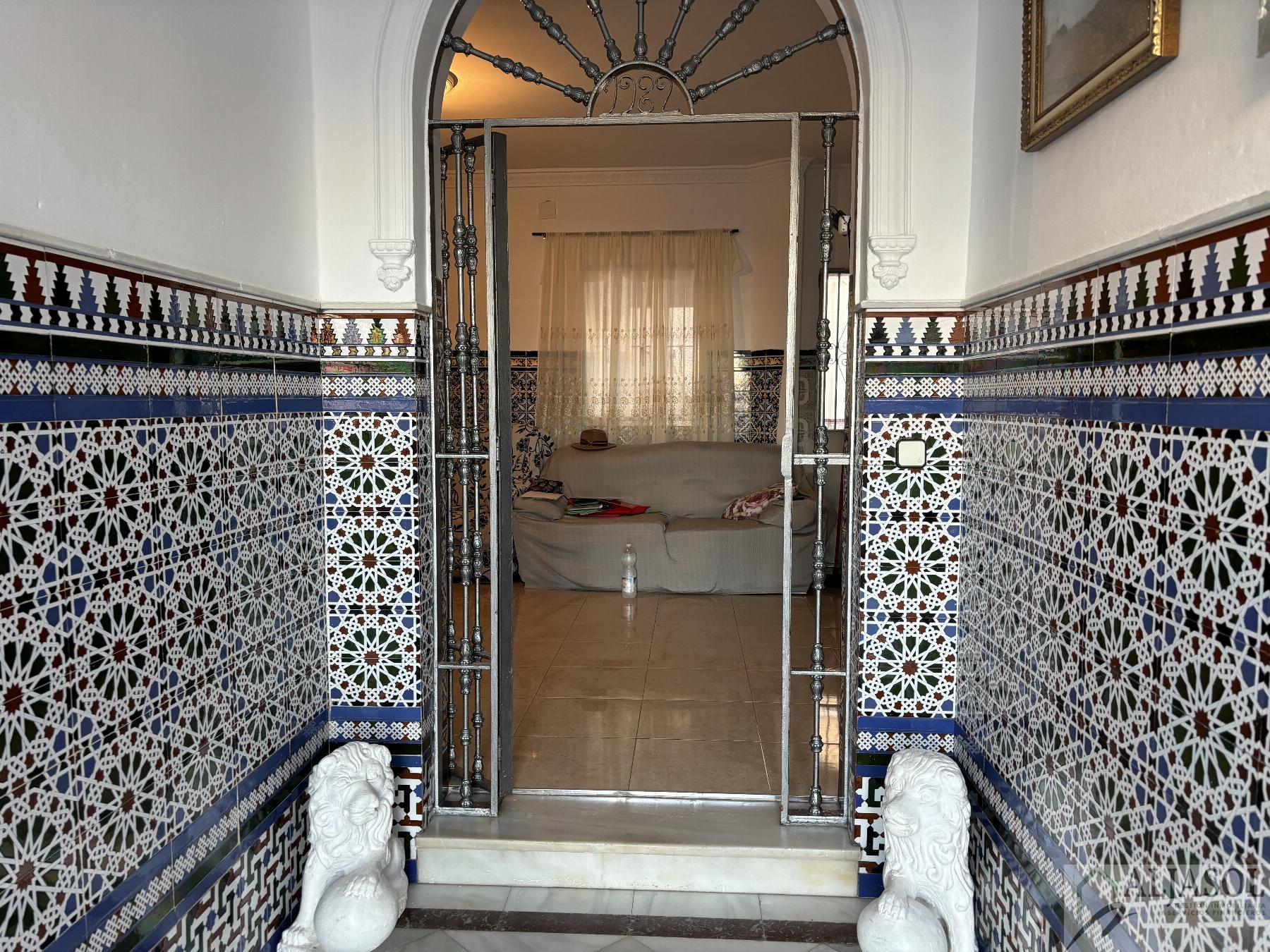 For sale of house in Bollullos de la Mitación