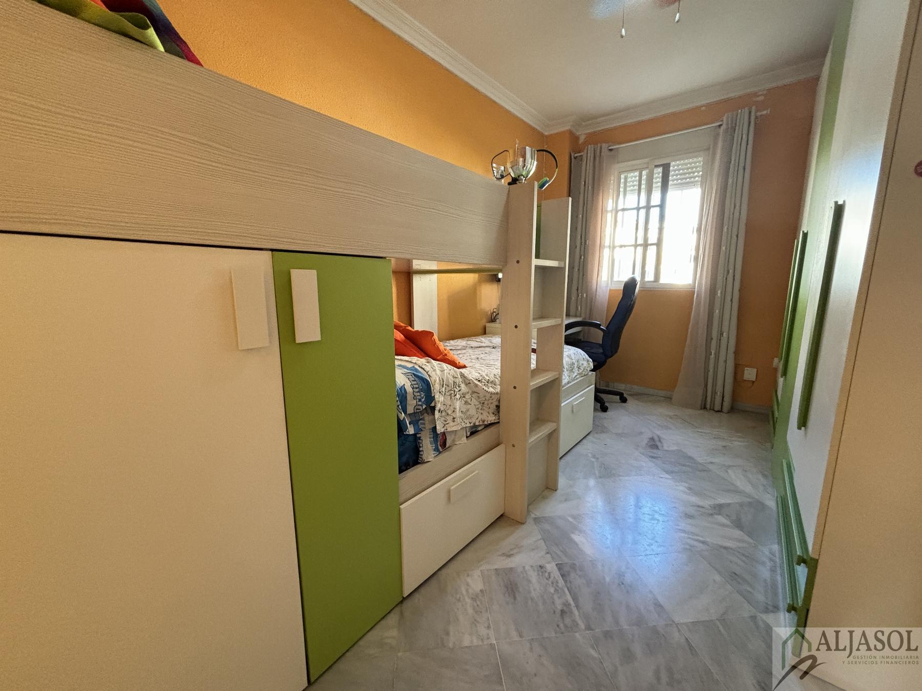 Venta de piso en Bollullos de la Mitación