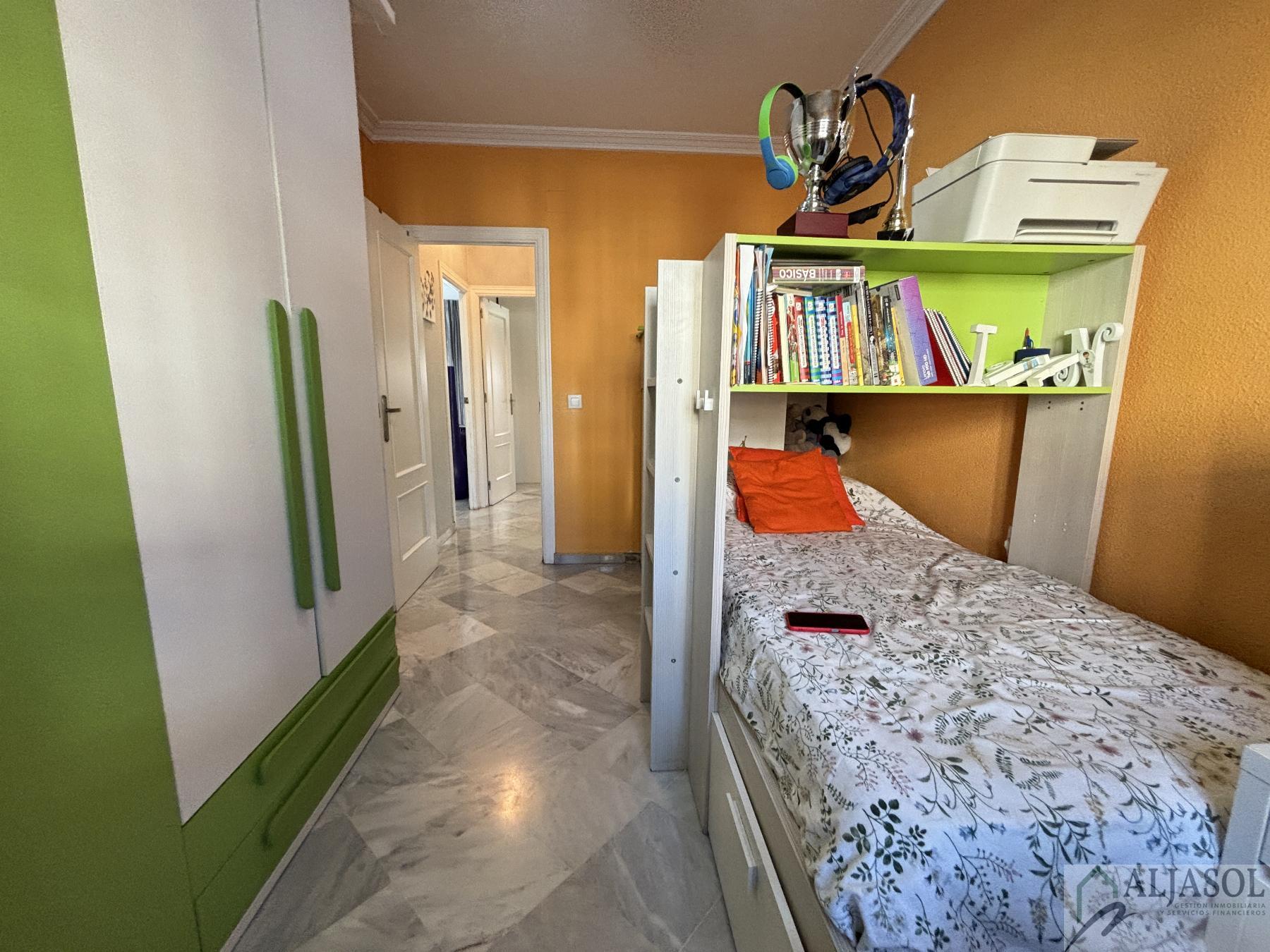 Venta de piso en Bollullos de la Mitación