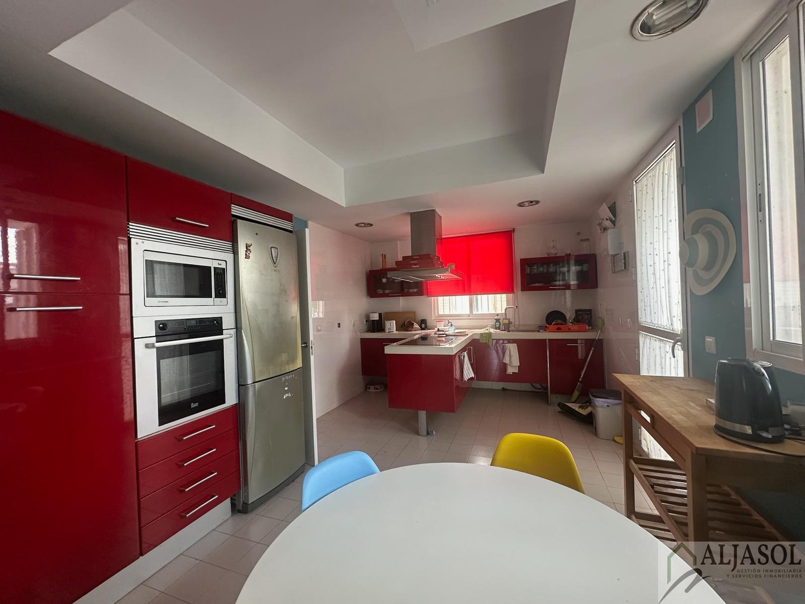 Venta de chalet en Almensilla
