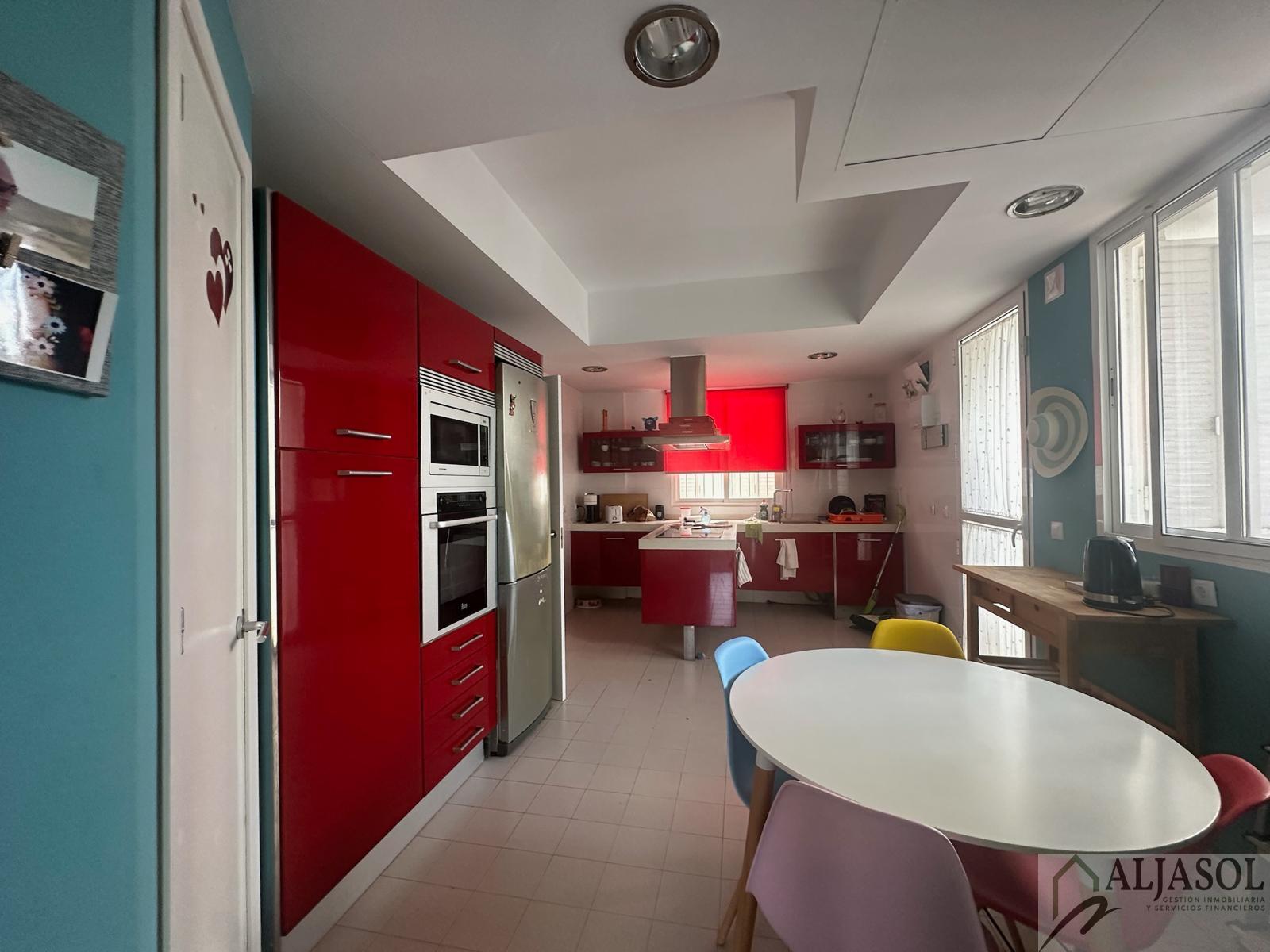 Venta de chalet en Almensilla