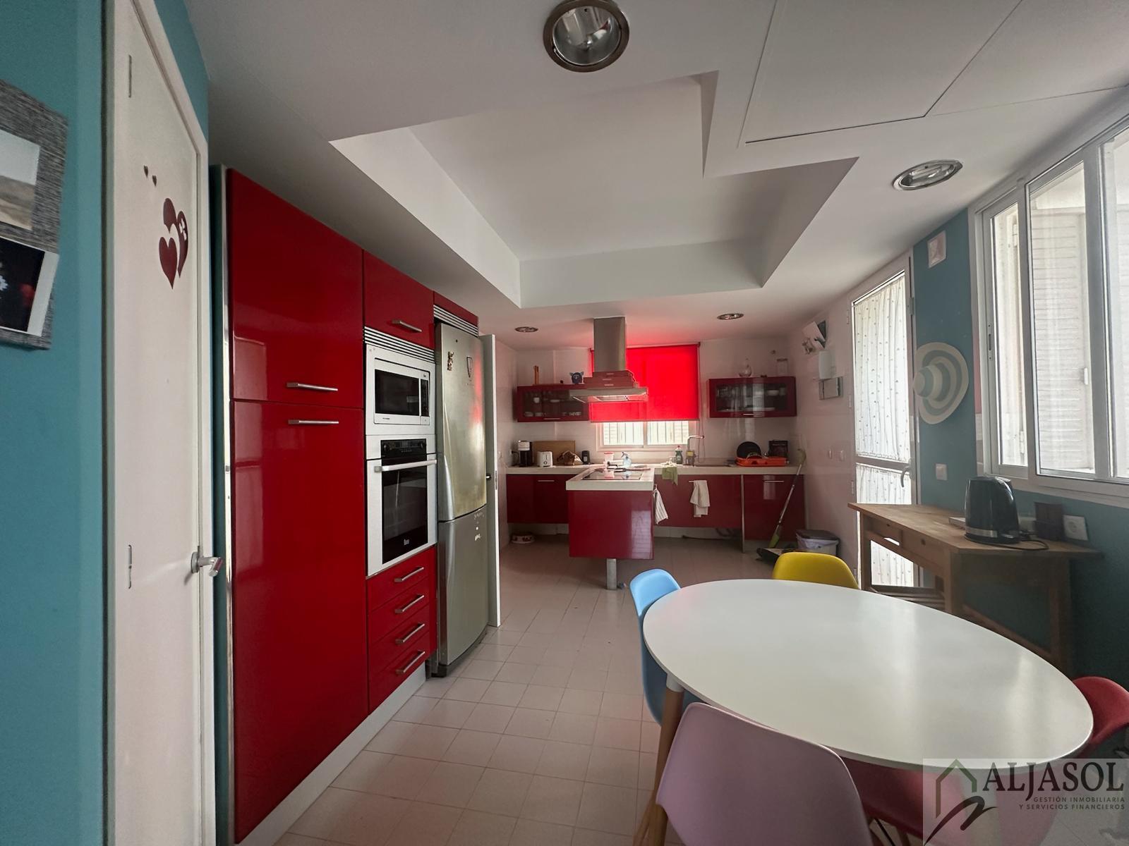 Venta de chalet en Almensilla