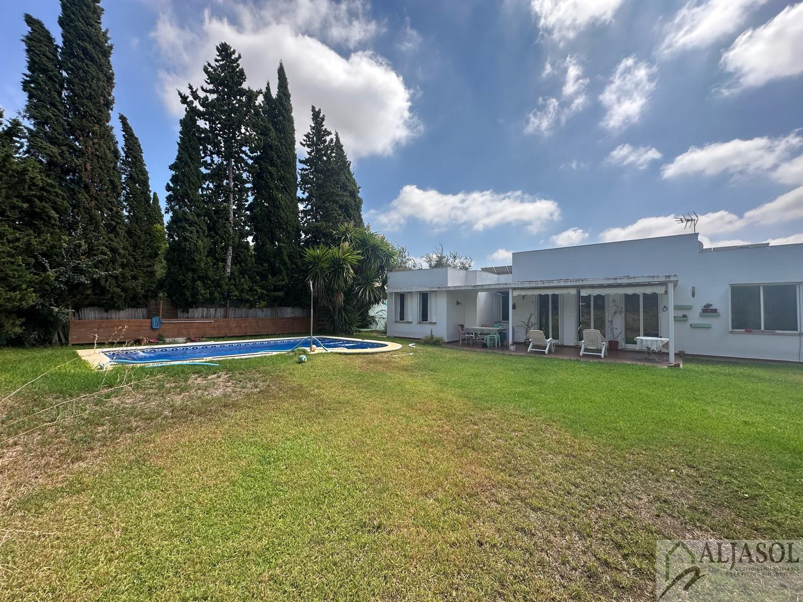 Venta de chalet en Almensilla