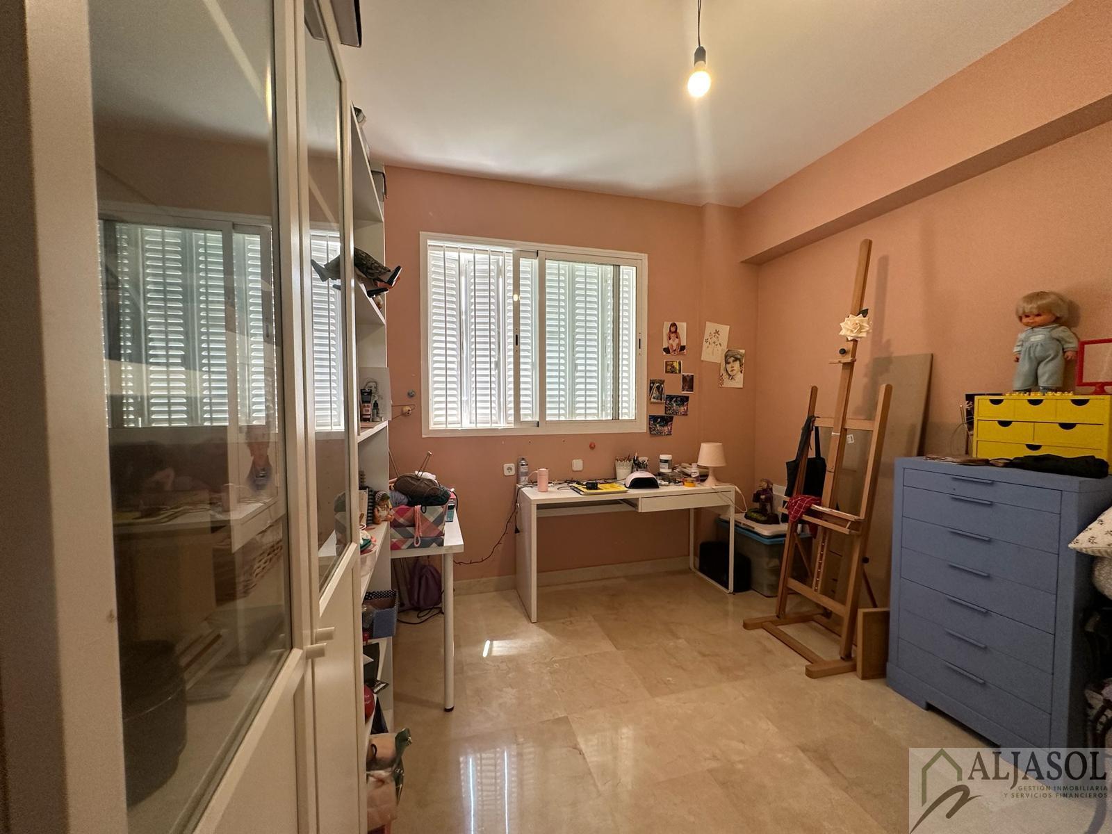 Venta de chalet en Almensilla