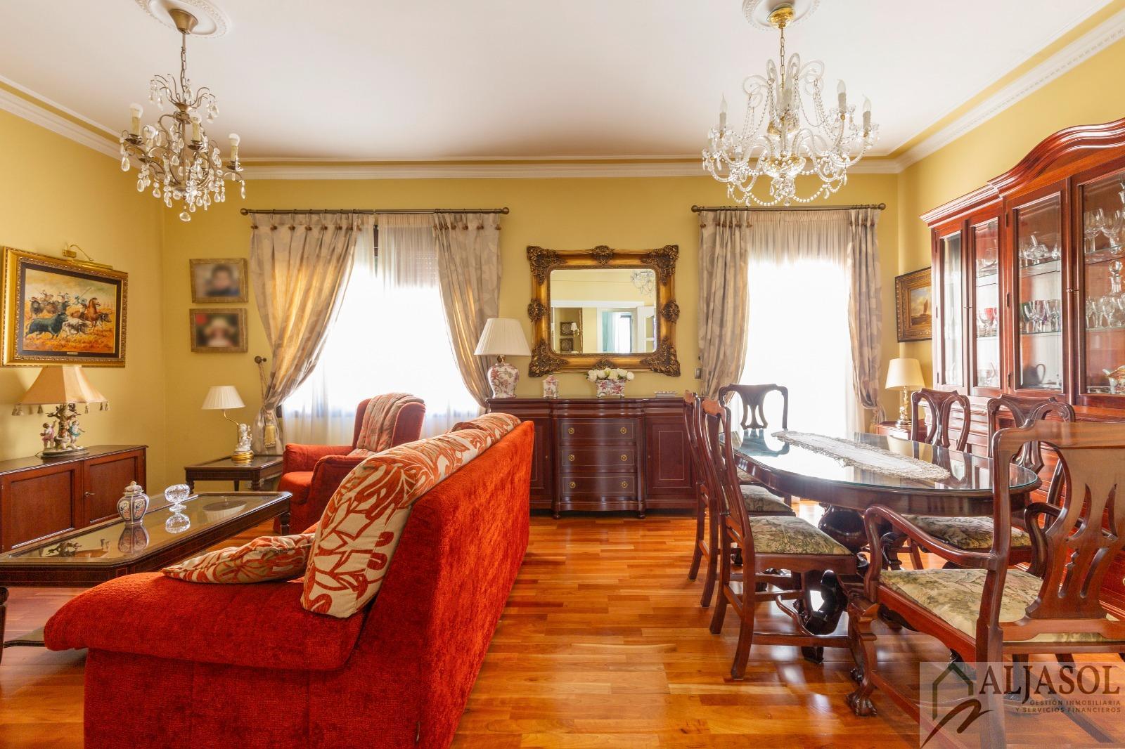 For sale of flat in Sevilla