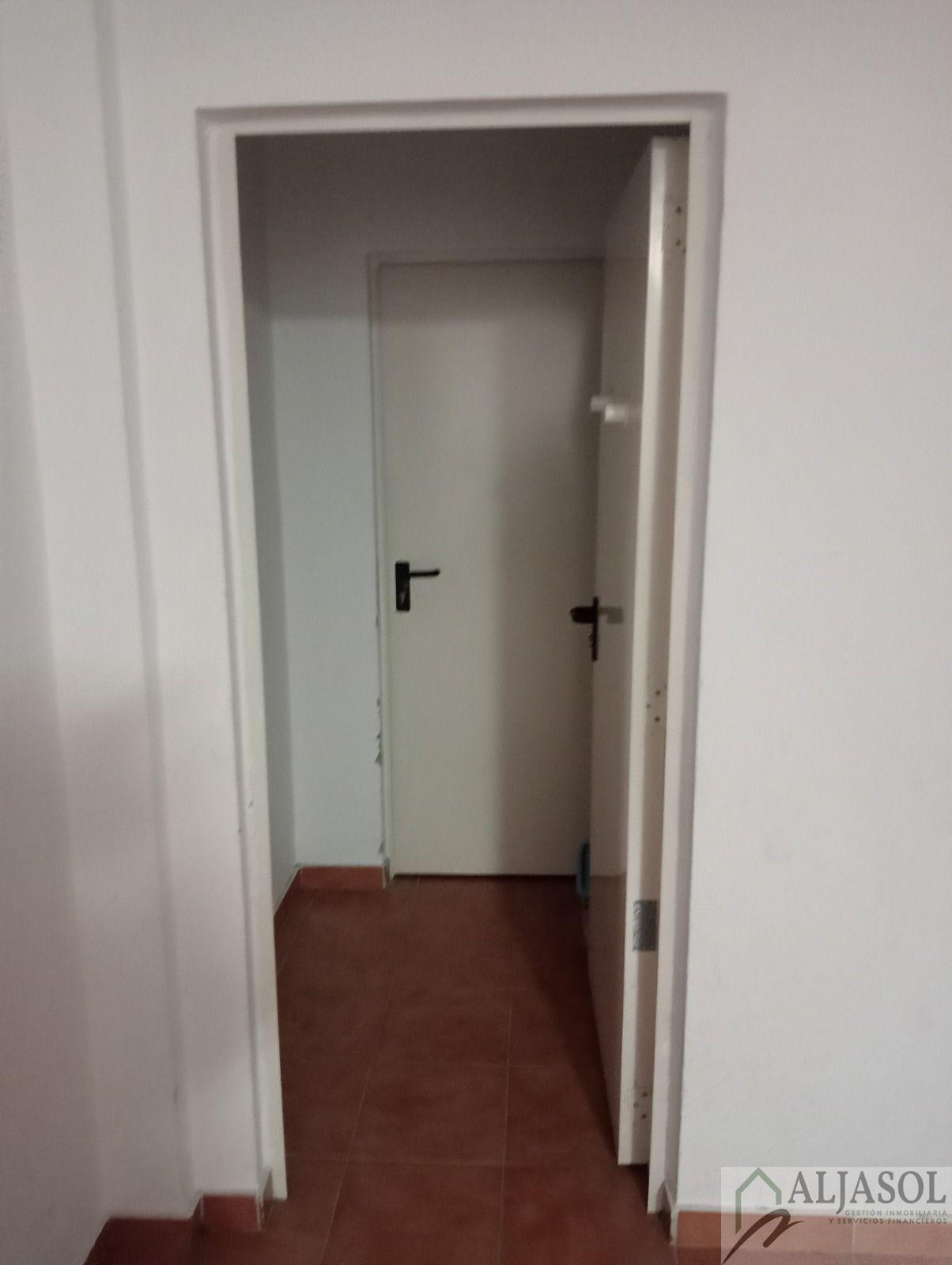 For sale of house in Santiponce