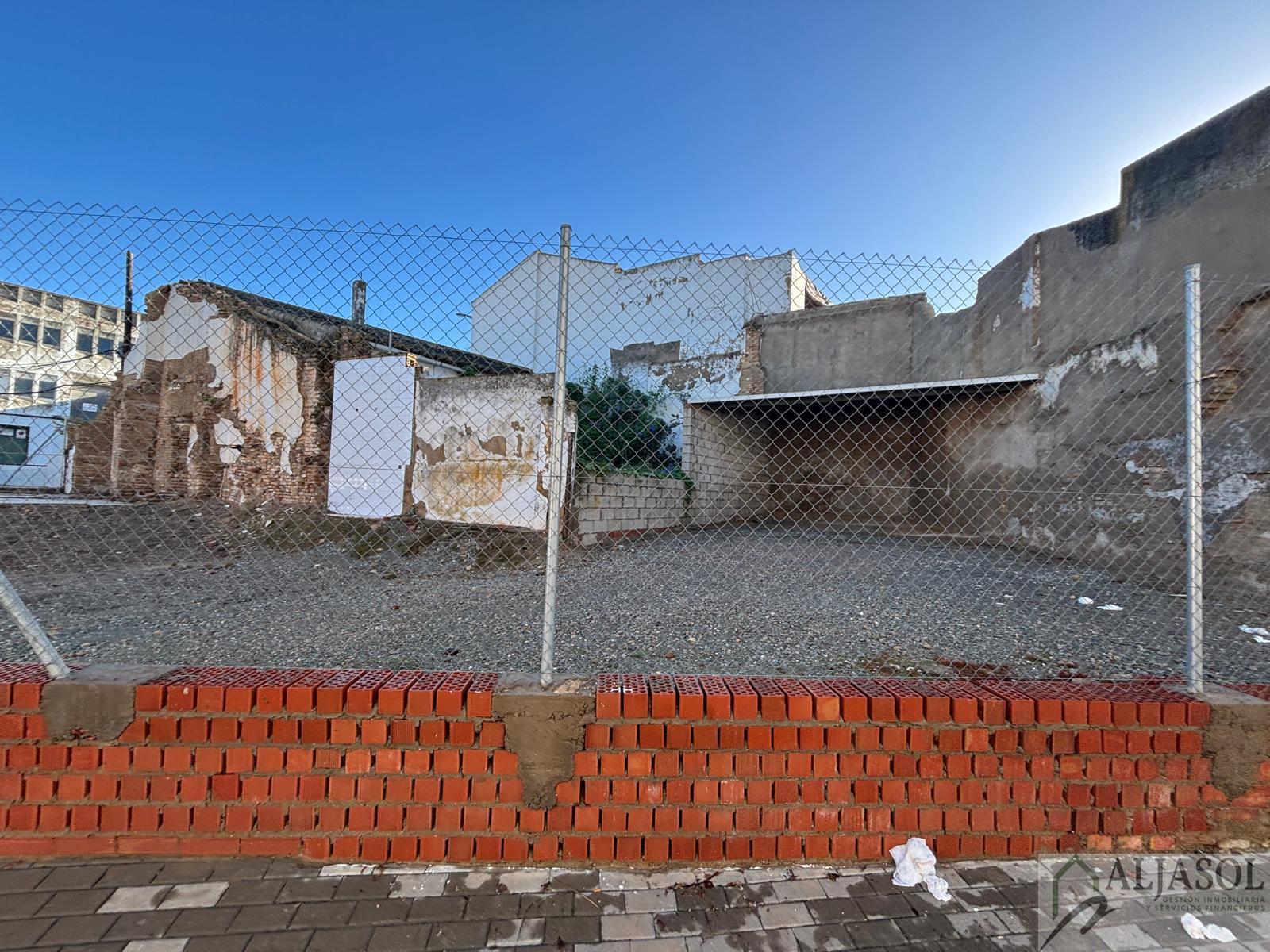 Venta de terreno en Aznalcázar