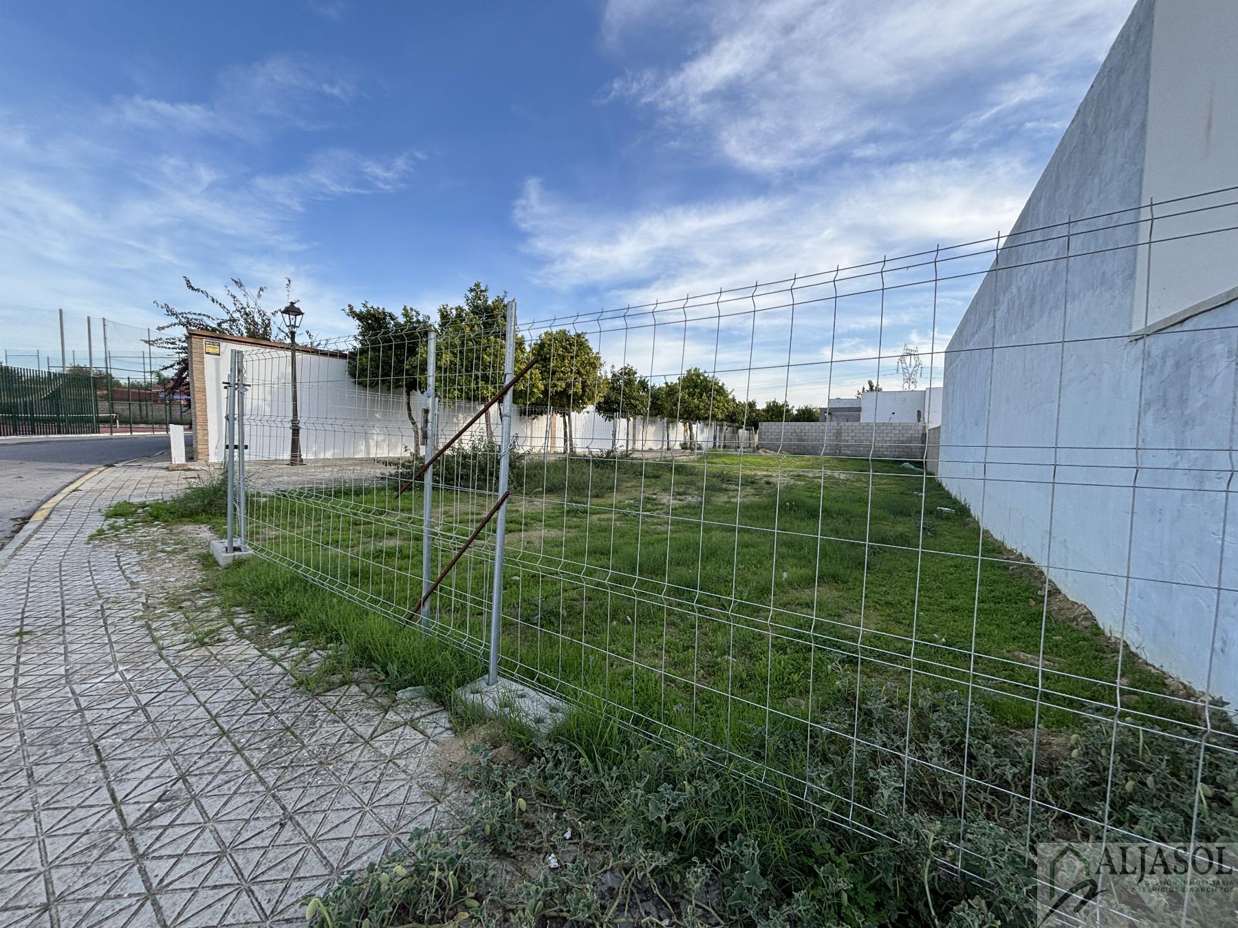 Venta de terreno en Salteras