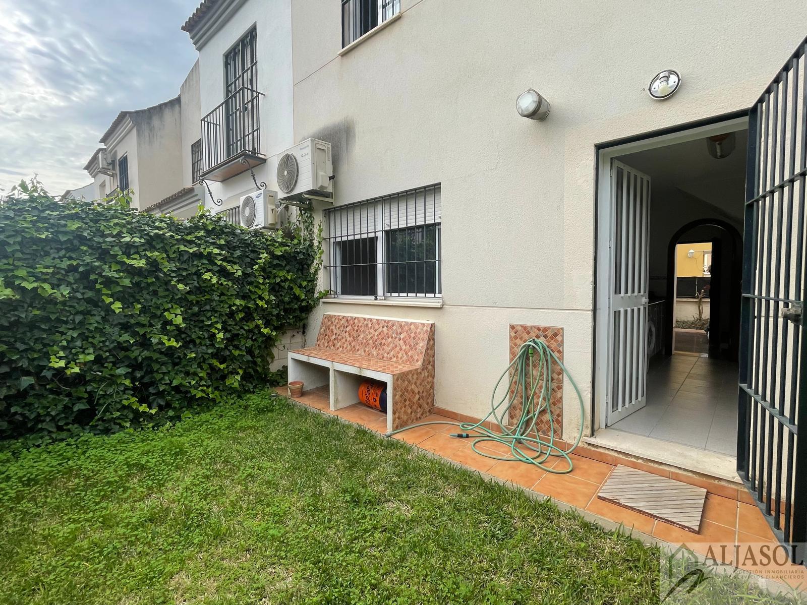 Venta de casa en Umbrete