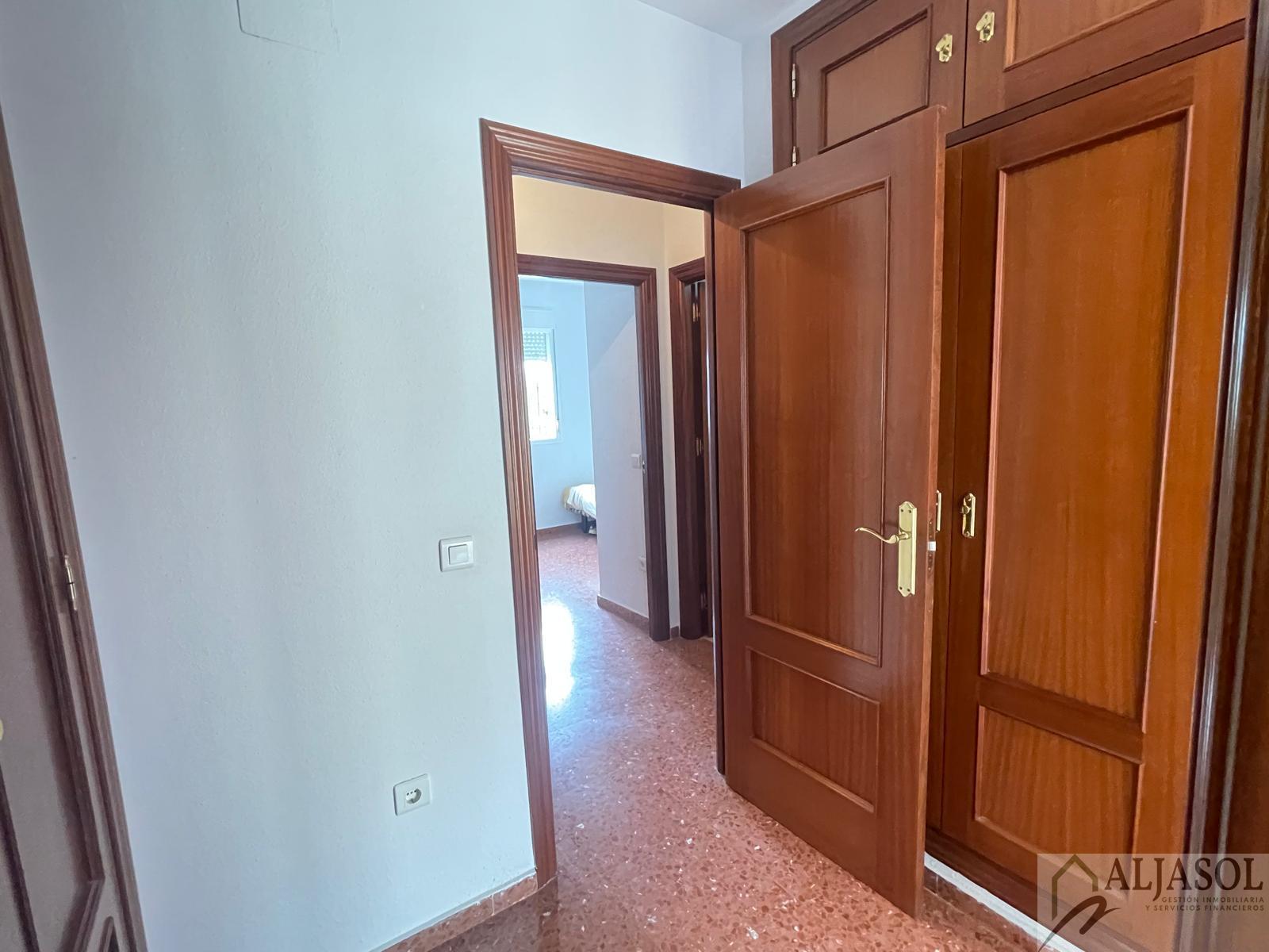Venta de casa en Umbrete