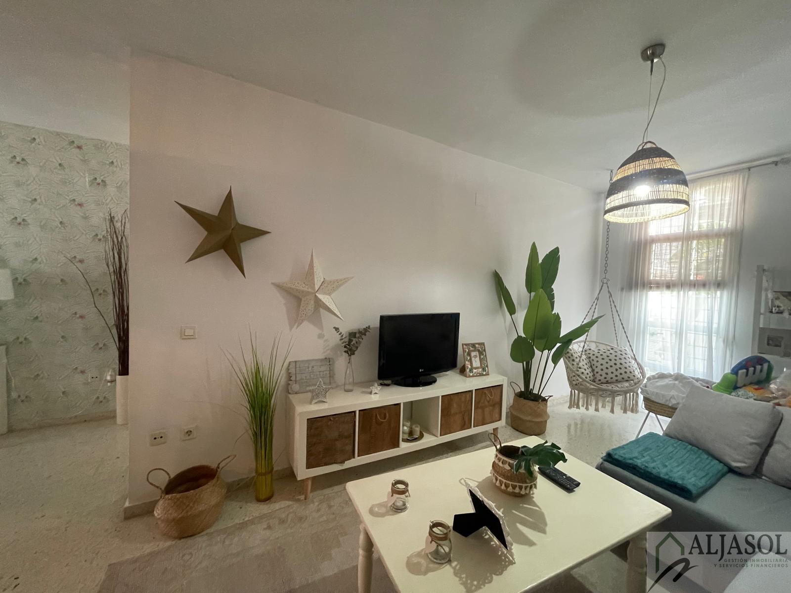 For sale of house in Almensilla
