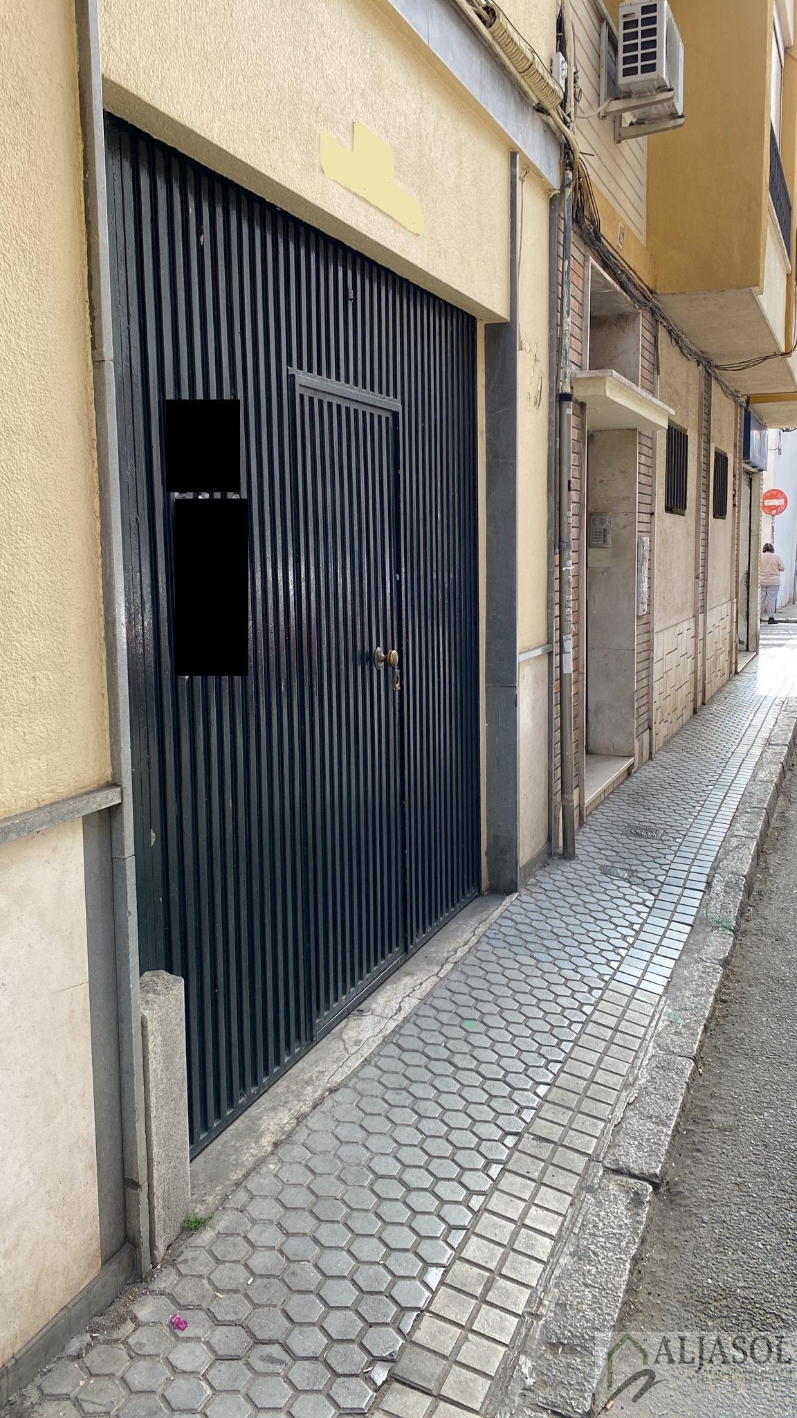 Venta de local comercial en Sevilla