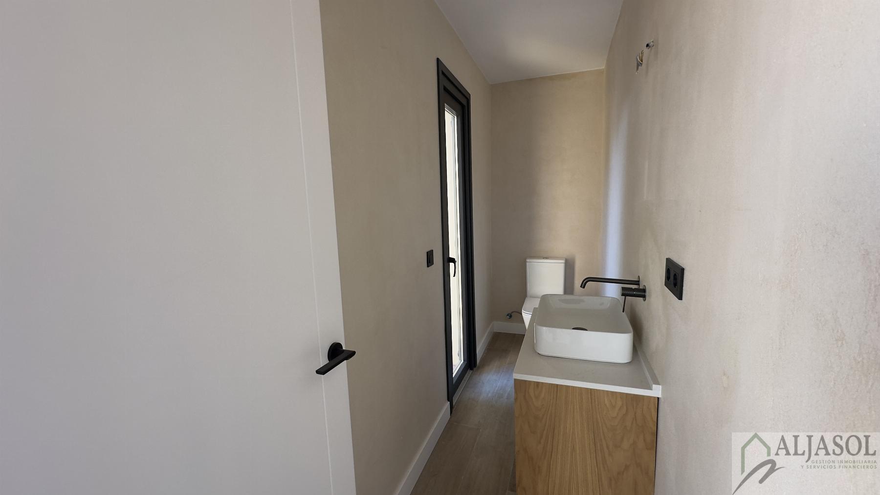 Venta de chalet en Bollullos de la Mitación