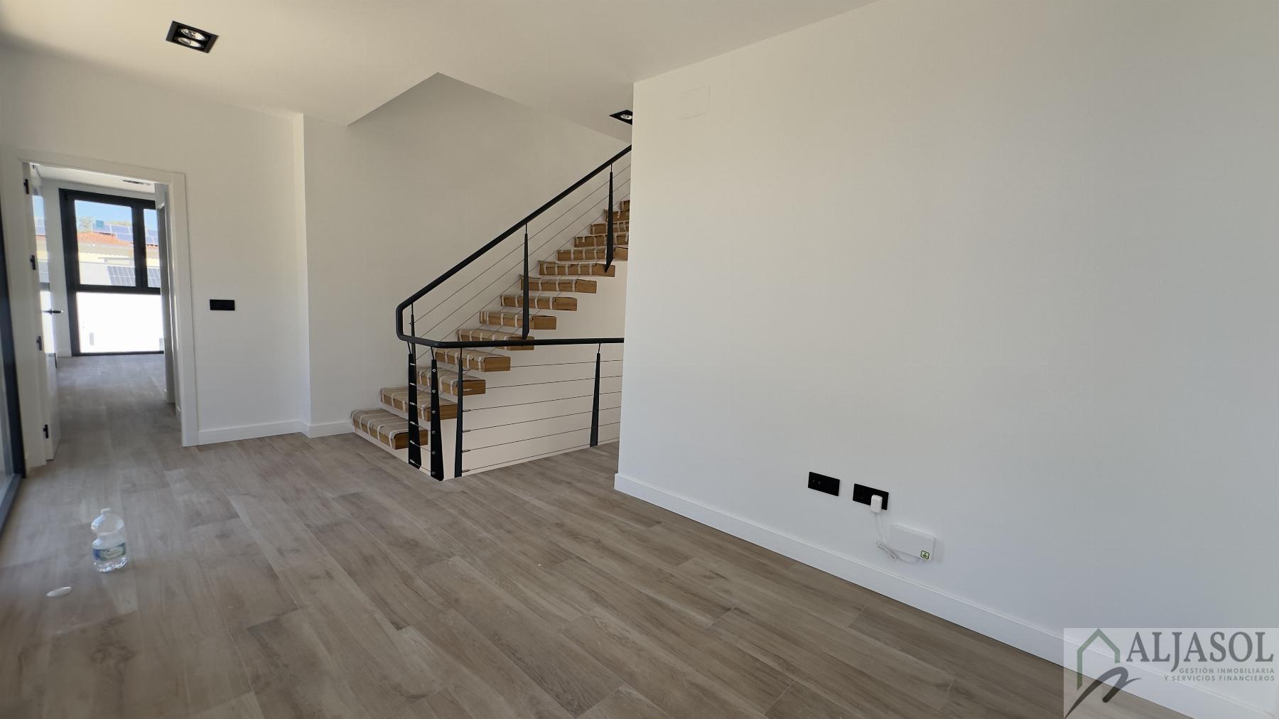 Venta de chalet en Bollullos de la Mitación