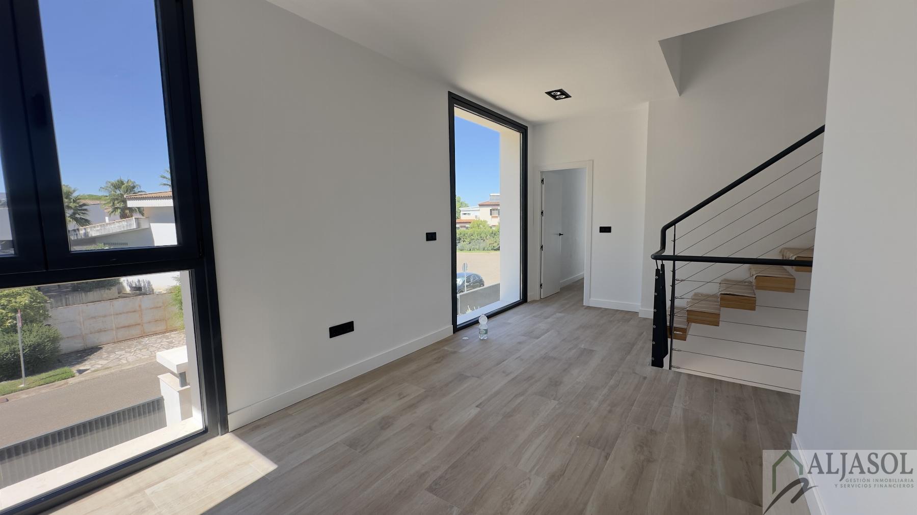 Venta de chalet en Bollullos de la Mitación