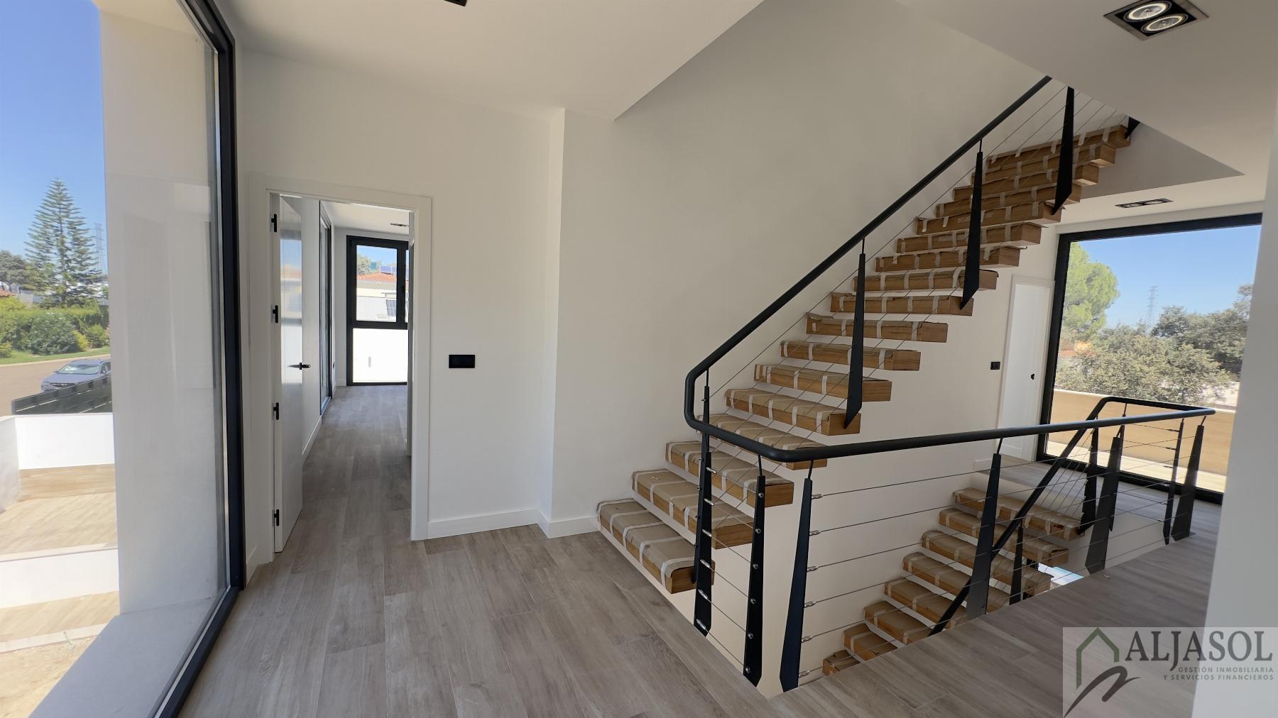 Venta de chalet en Bollullos de la Mitación