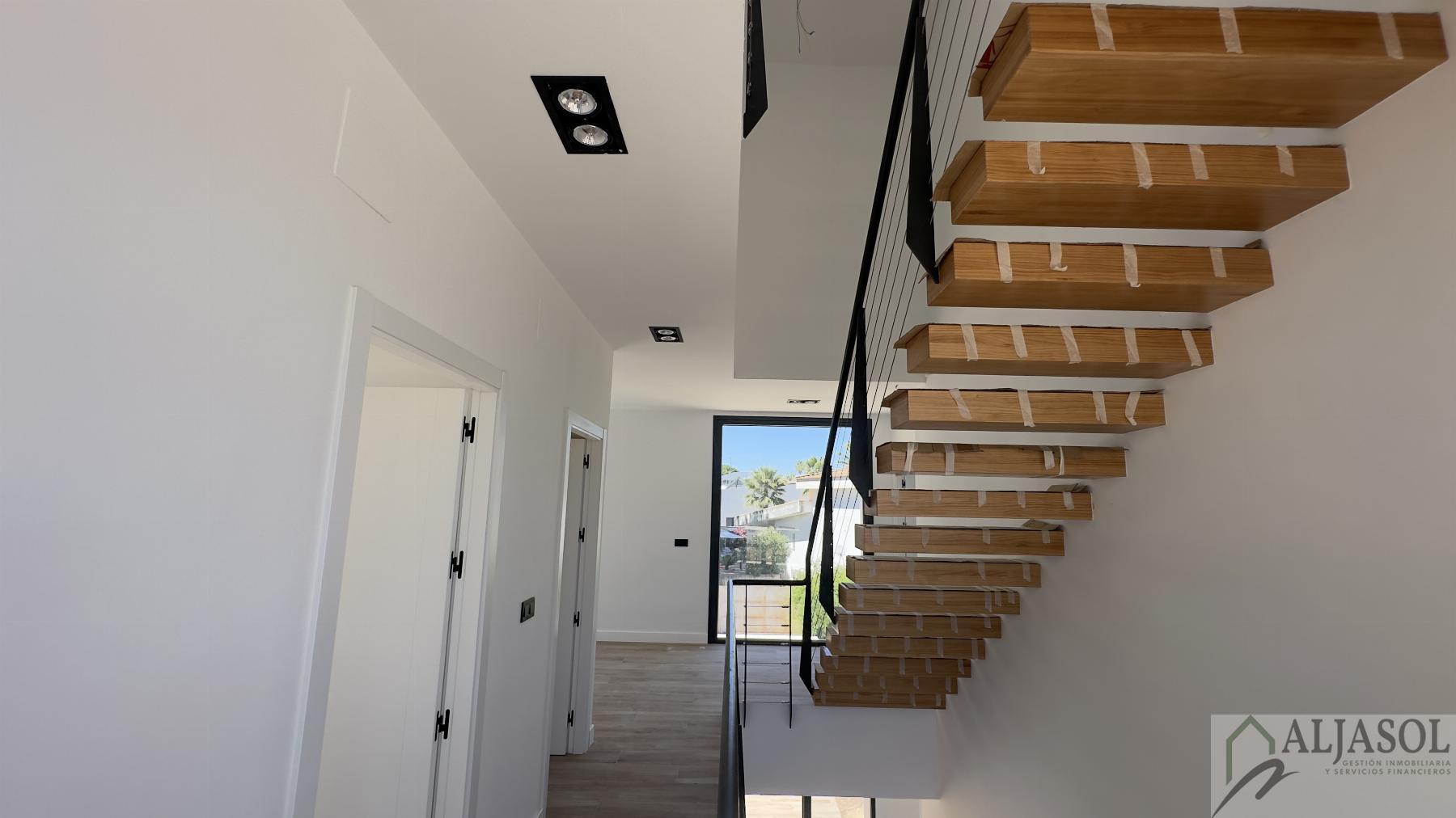 Venta de chalet en Bollullos de la Mitación