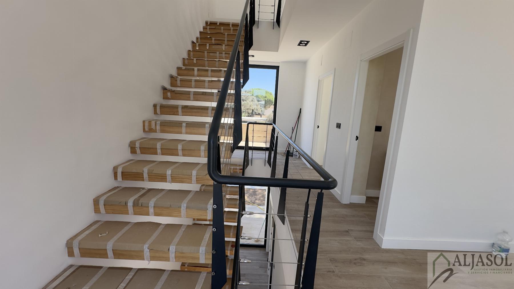 Venta de chalet en Bollullos de la Mitación
