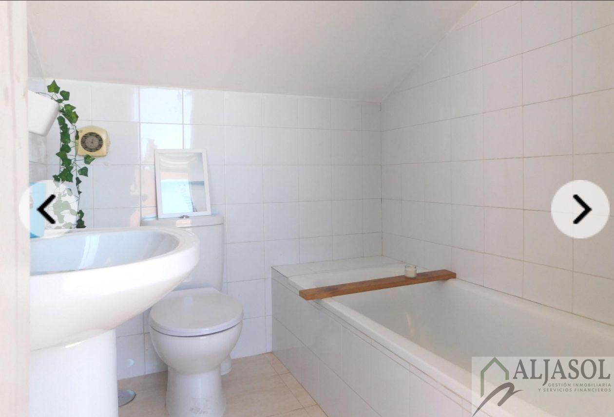 For sale of house in Bormujos
