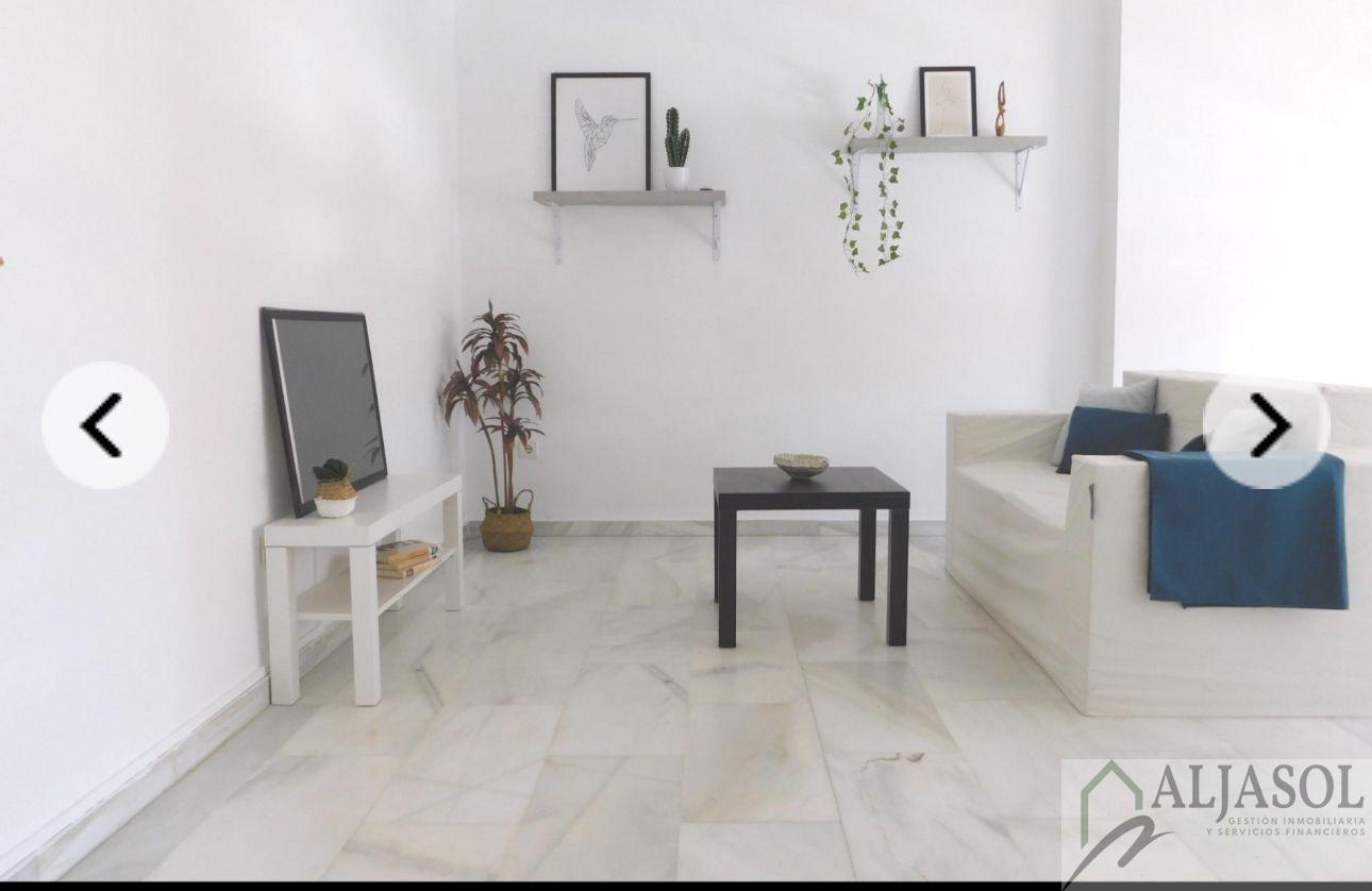 For sale of house in Bormujos
