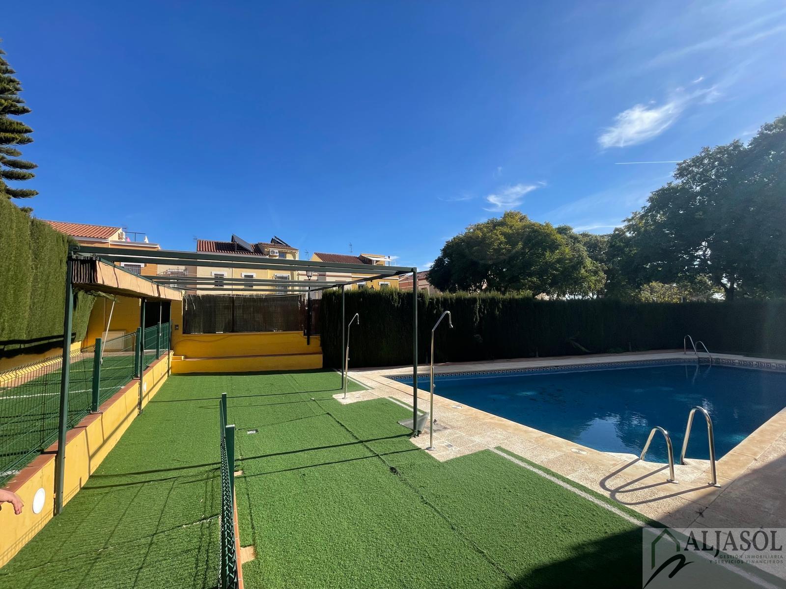 For sale of house in Bormujos