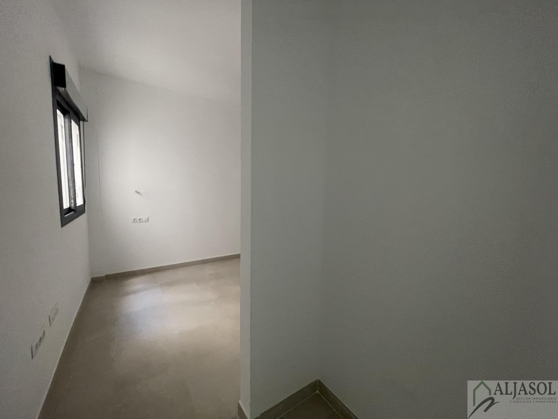 For sale of flat in Gelves
