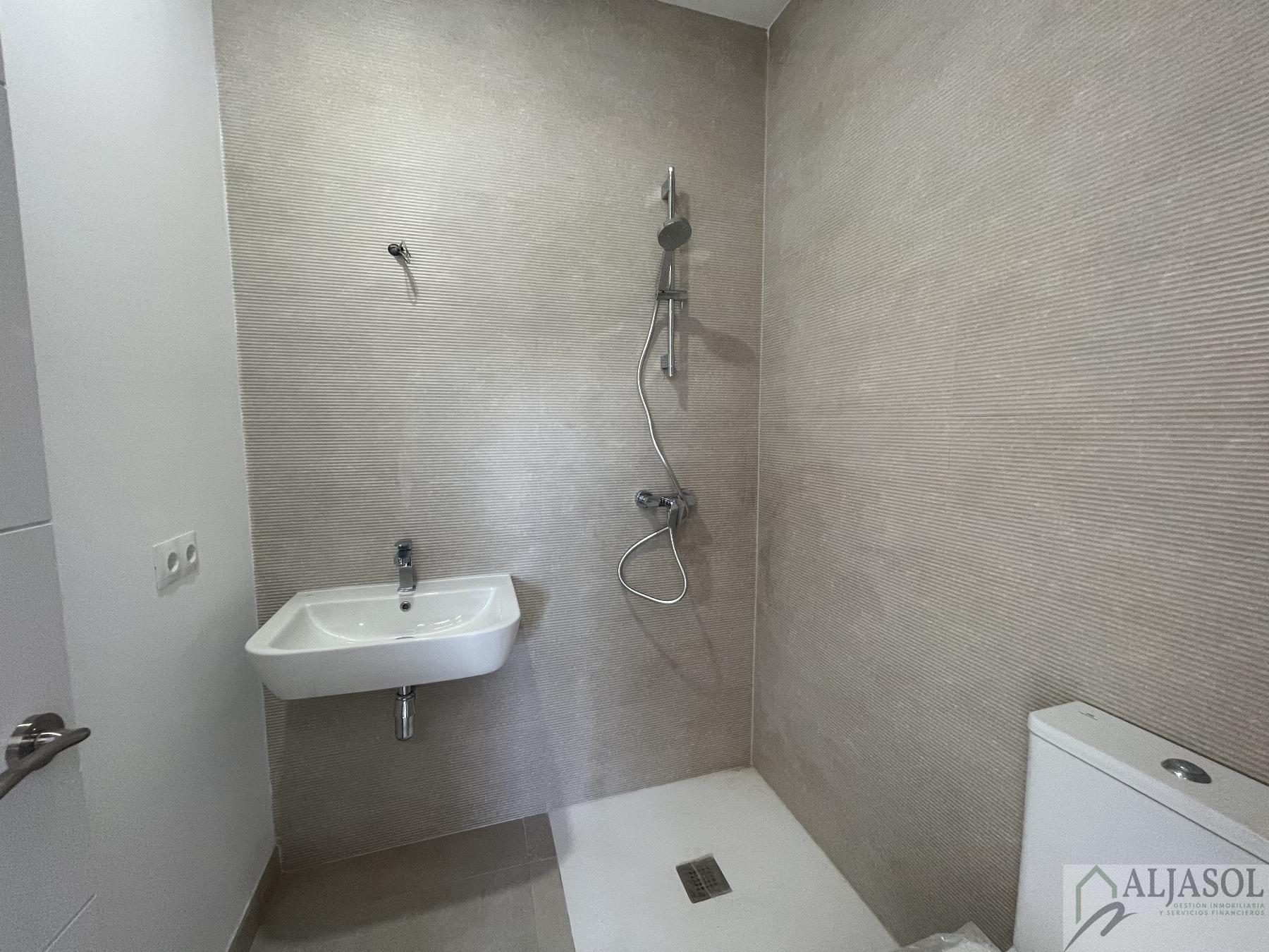 For sale of flat in Gelves