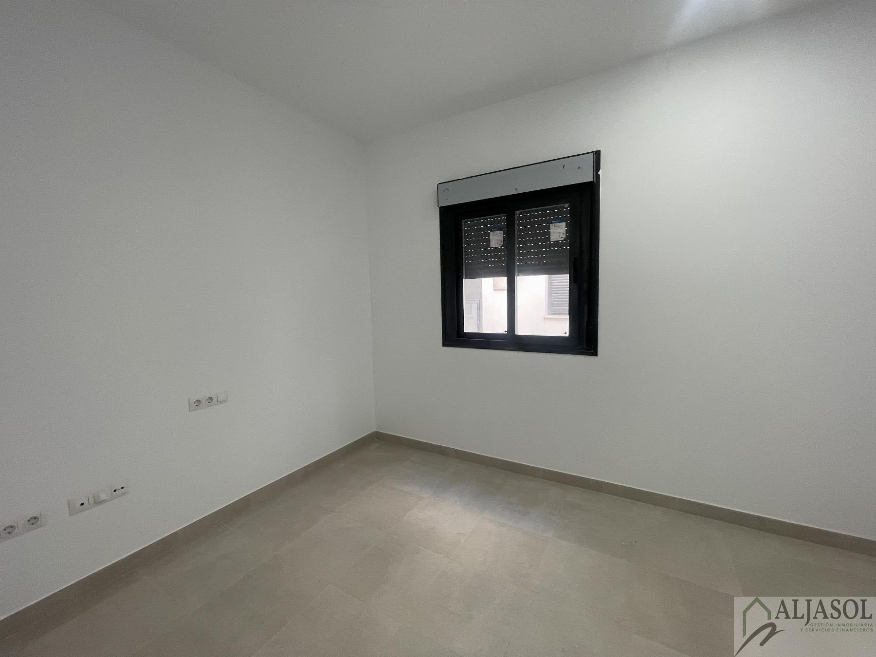 For sale of flat in Gelves